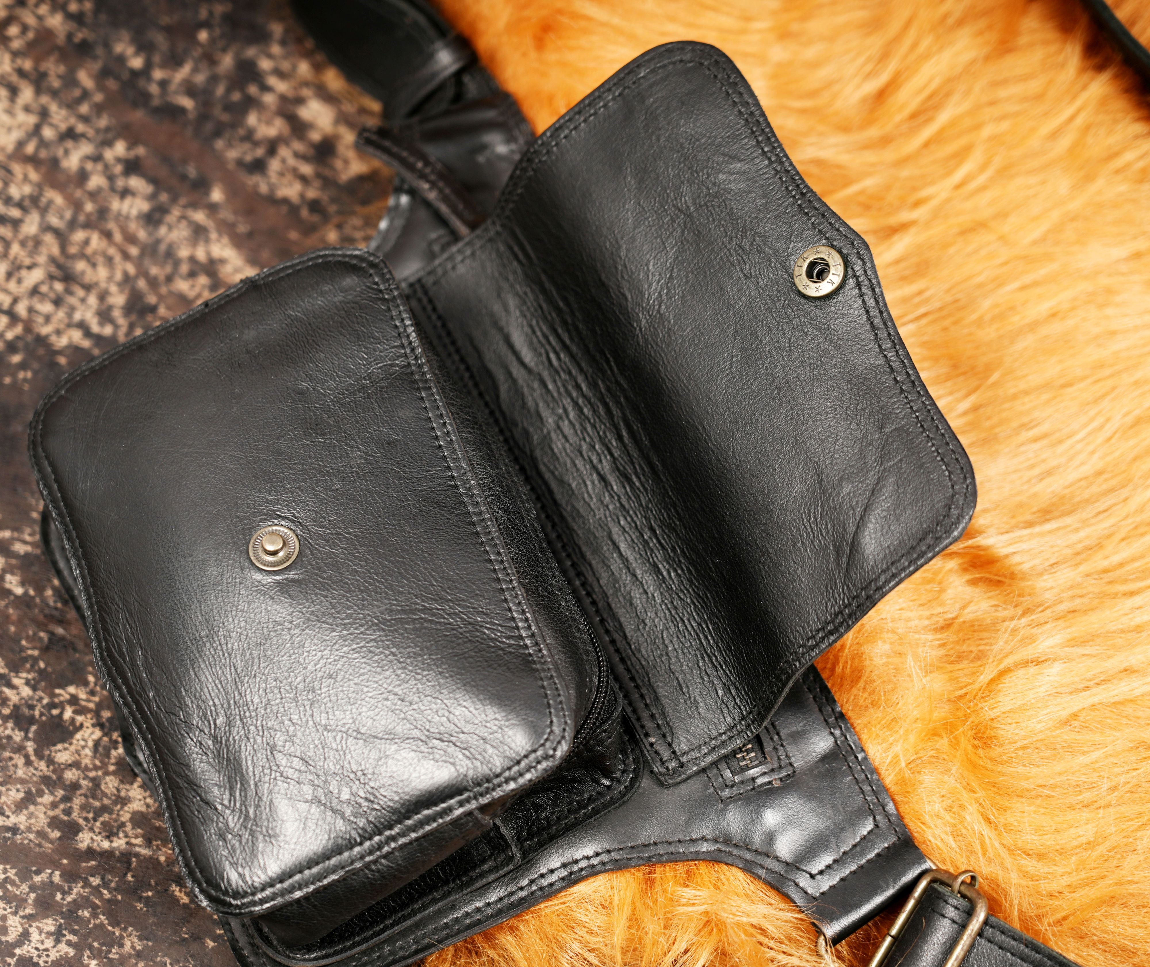 Black Leather Waist Belt with Front Pouch || Unisex Leather Waist Belt with Compact Front Pocket || Durable Leather Waist Belt with Storage Pocket (LT/AB/WB/6076)