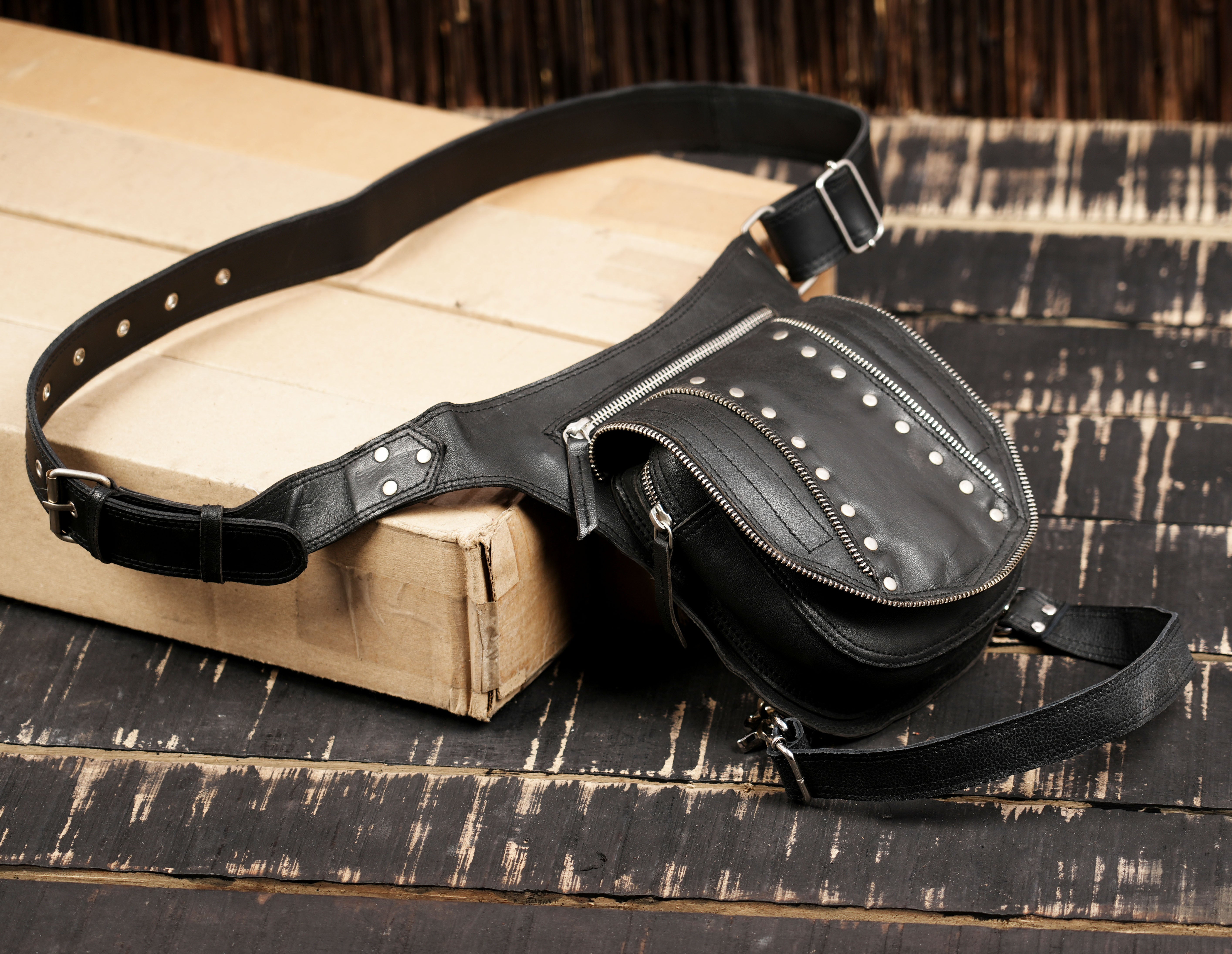 Black leather waist thigh belt with zipper pouch || Unisex leather waist thigh belt with front pouch (LT/NS/WBTS/6005)