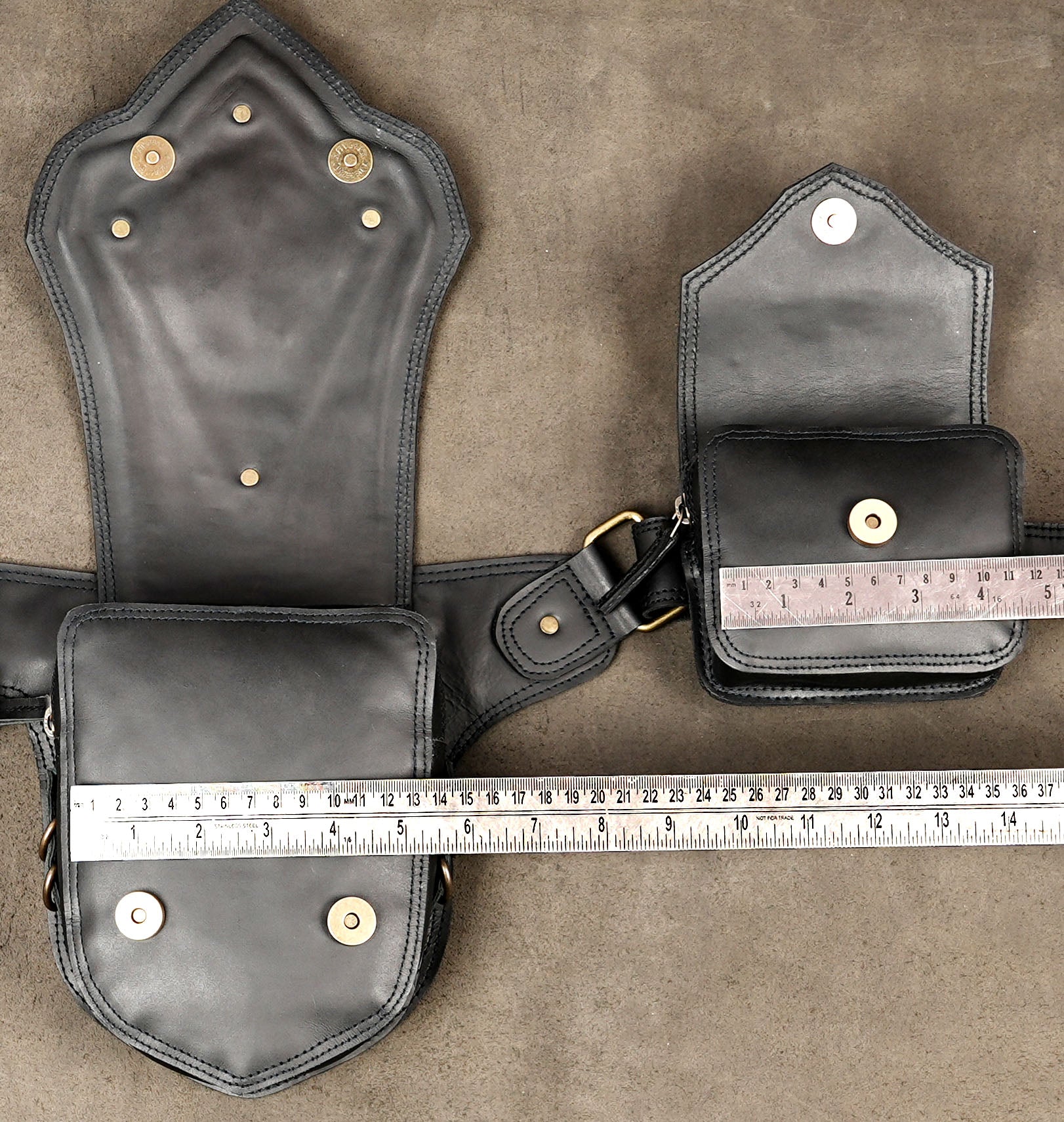 Handmade leather hip pouch belt for men and women