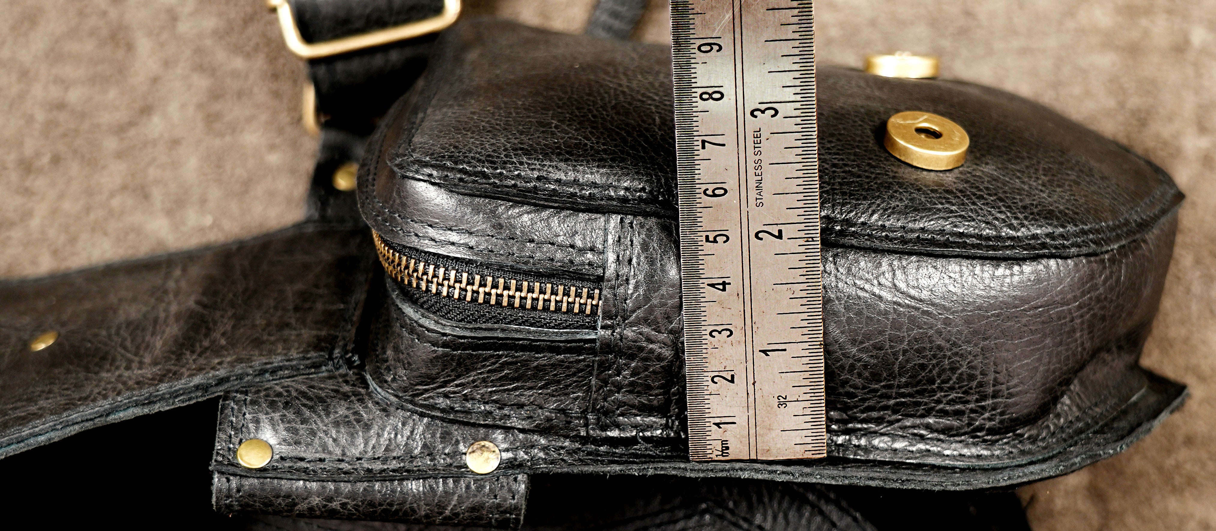 Leather waist belt with moss agate stone accents
