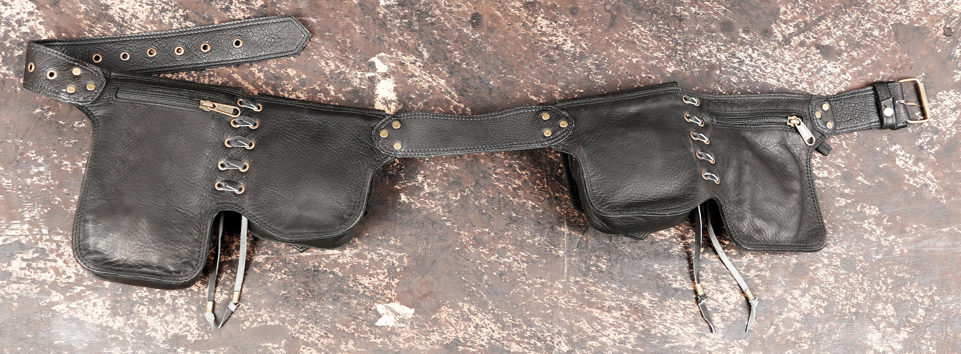 Leather utility waist belt front view