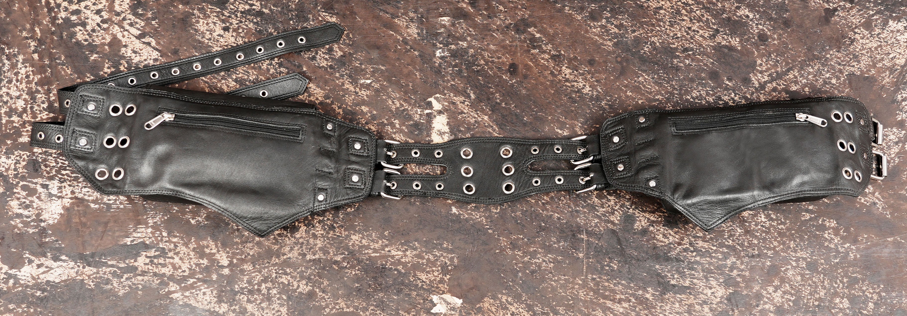 leather waist belt for outdoor use