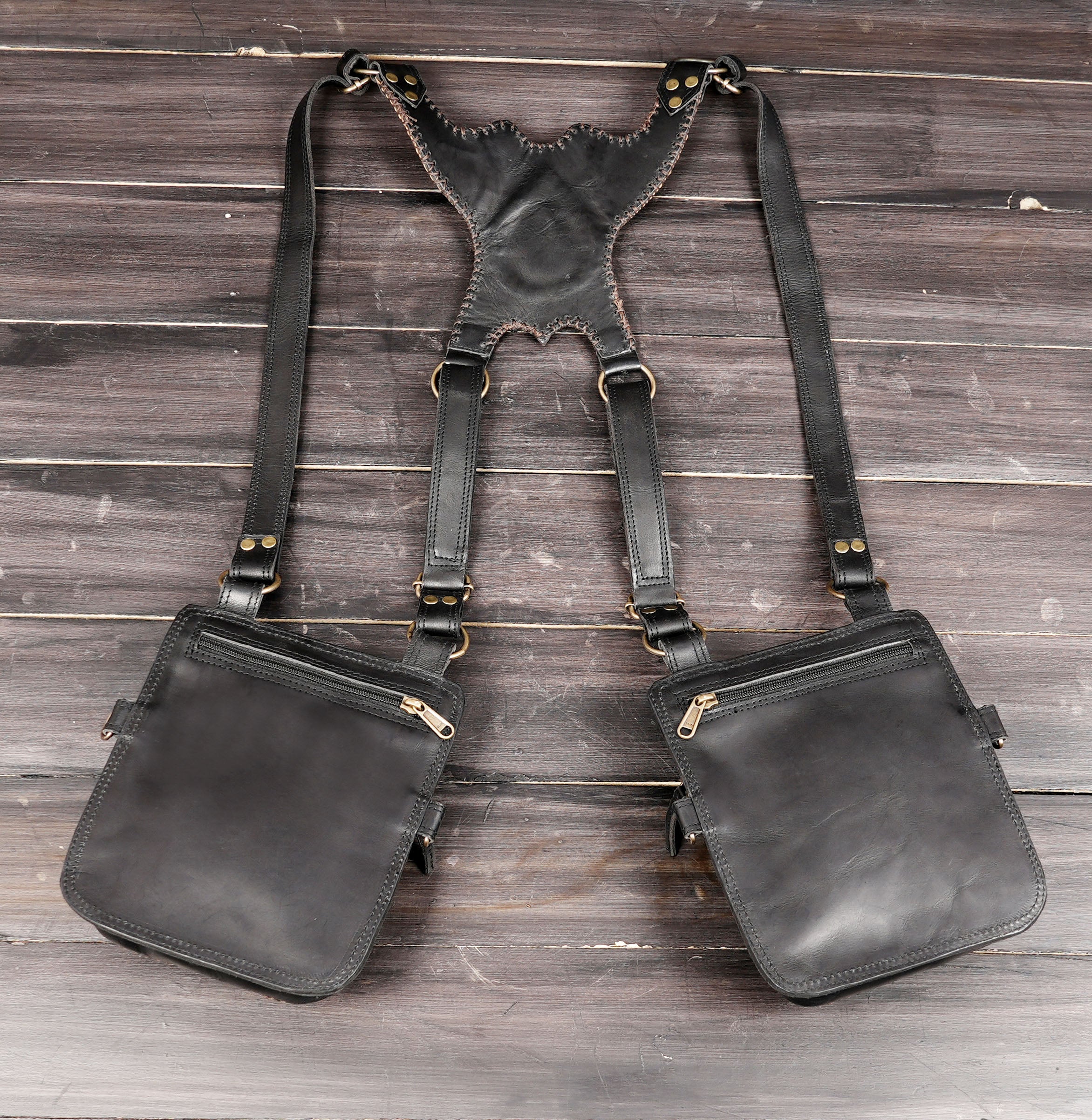 Stylish leather utility harness with dual front pockets