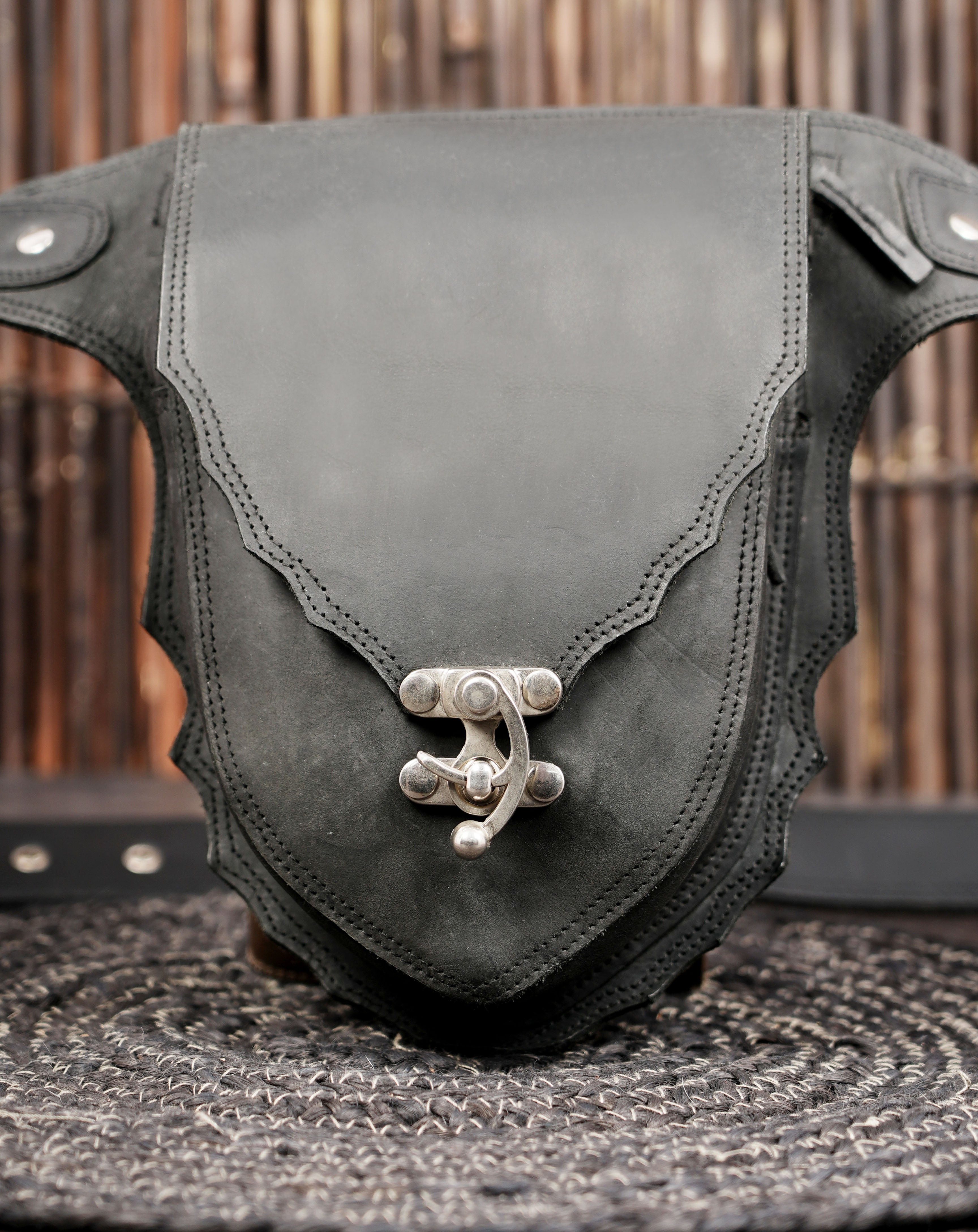 Leather utility waist belt for hands free use