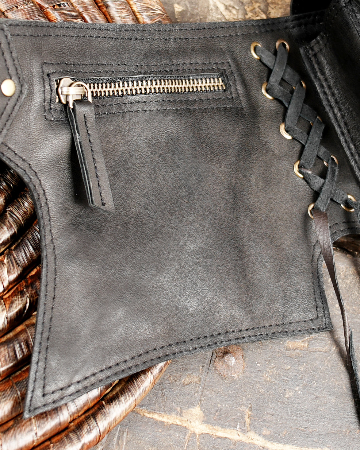 Handmade leather belt bag (LT-AB-WB-6008)