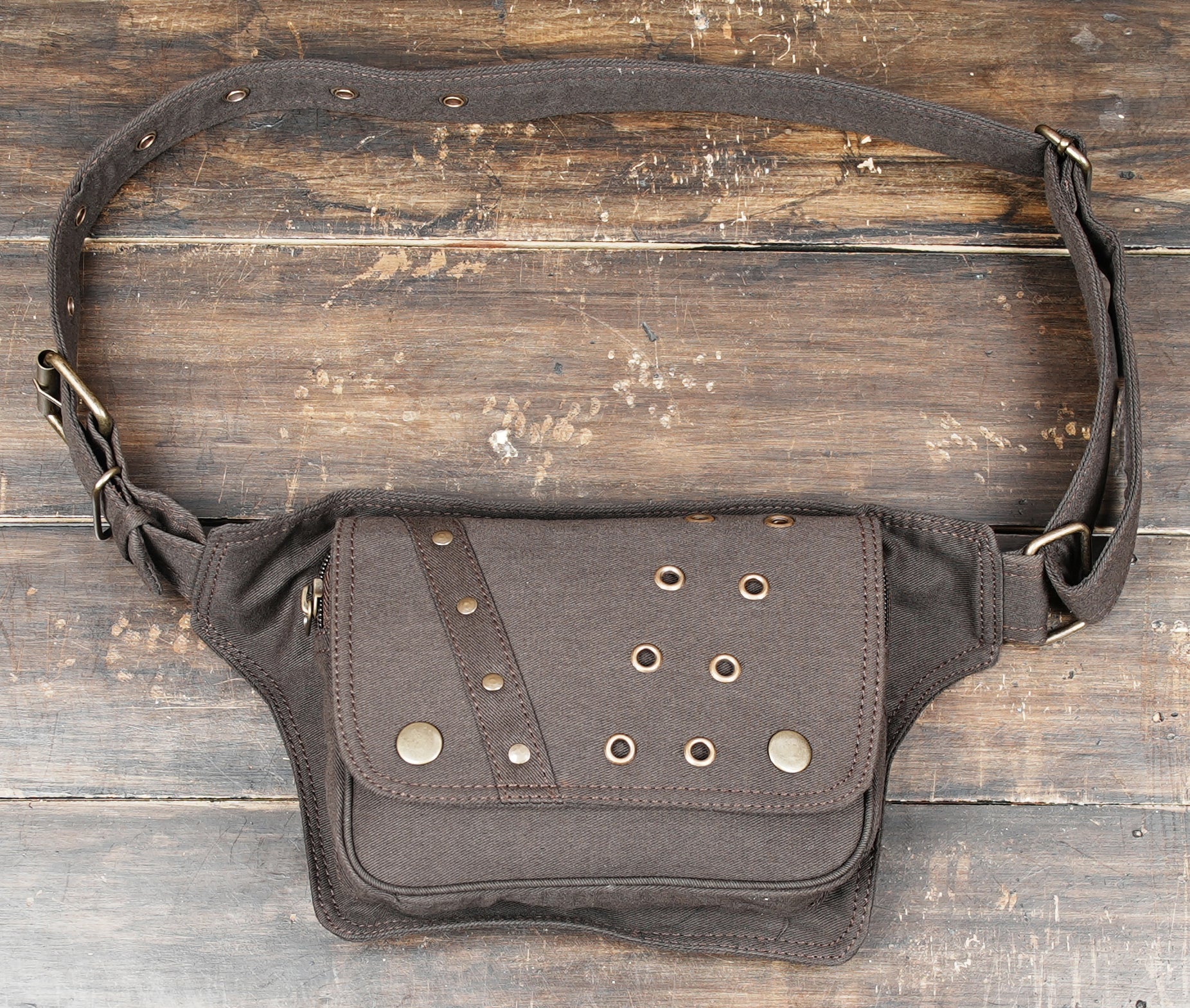 Functional cotton waist belt with compact storage pocket