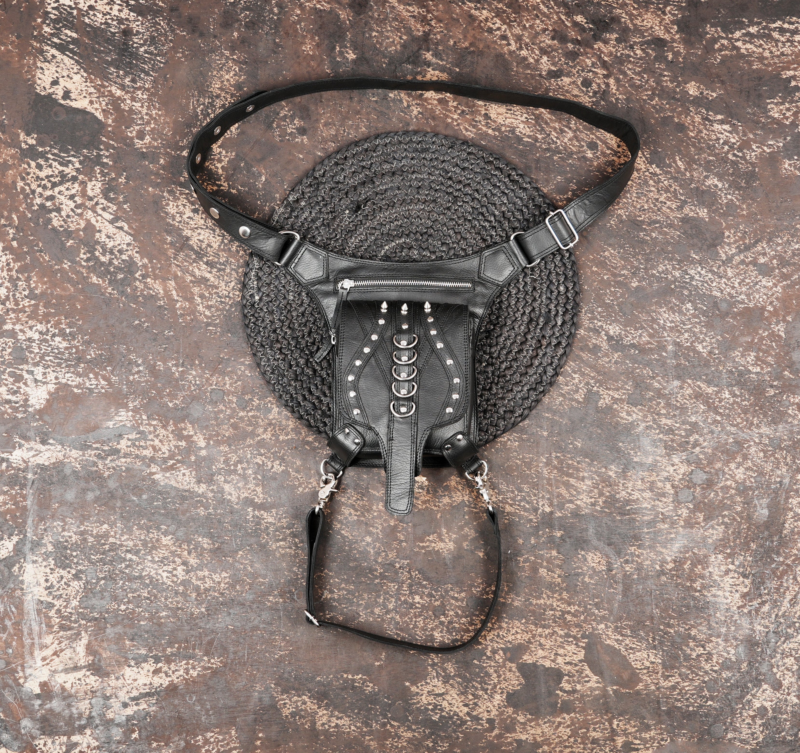 Black leather waist thigh belt with zippered pouch