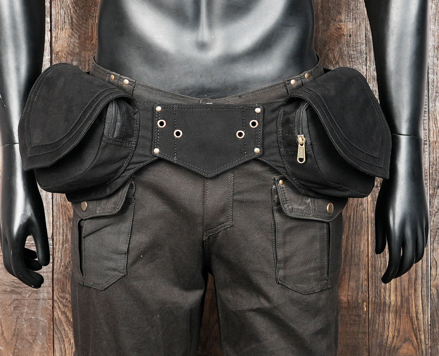 Cotton waist belt pouch with reinforced stitching and rivets