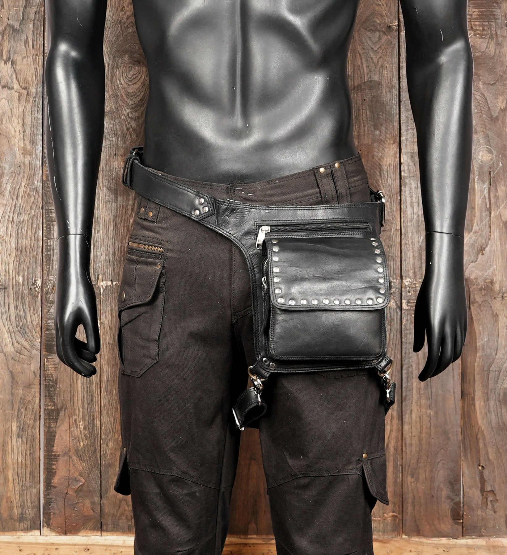 Leather leg holster belt with zipper pocket and snap hooks