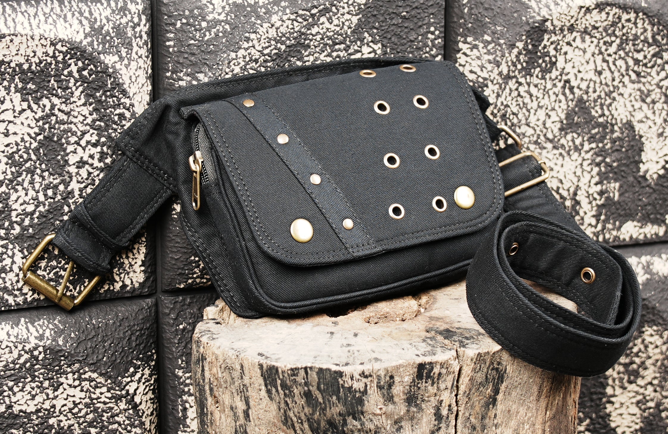 Cotton waist belt bag designed for phone and small essentials