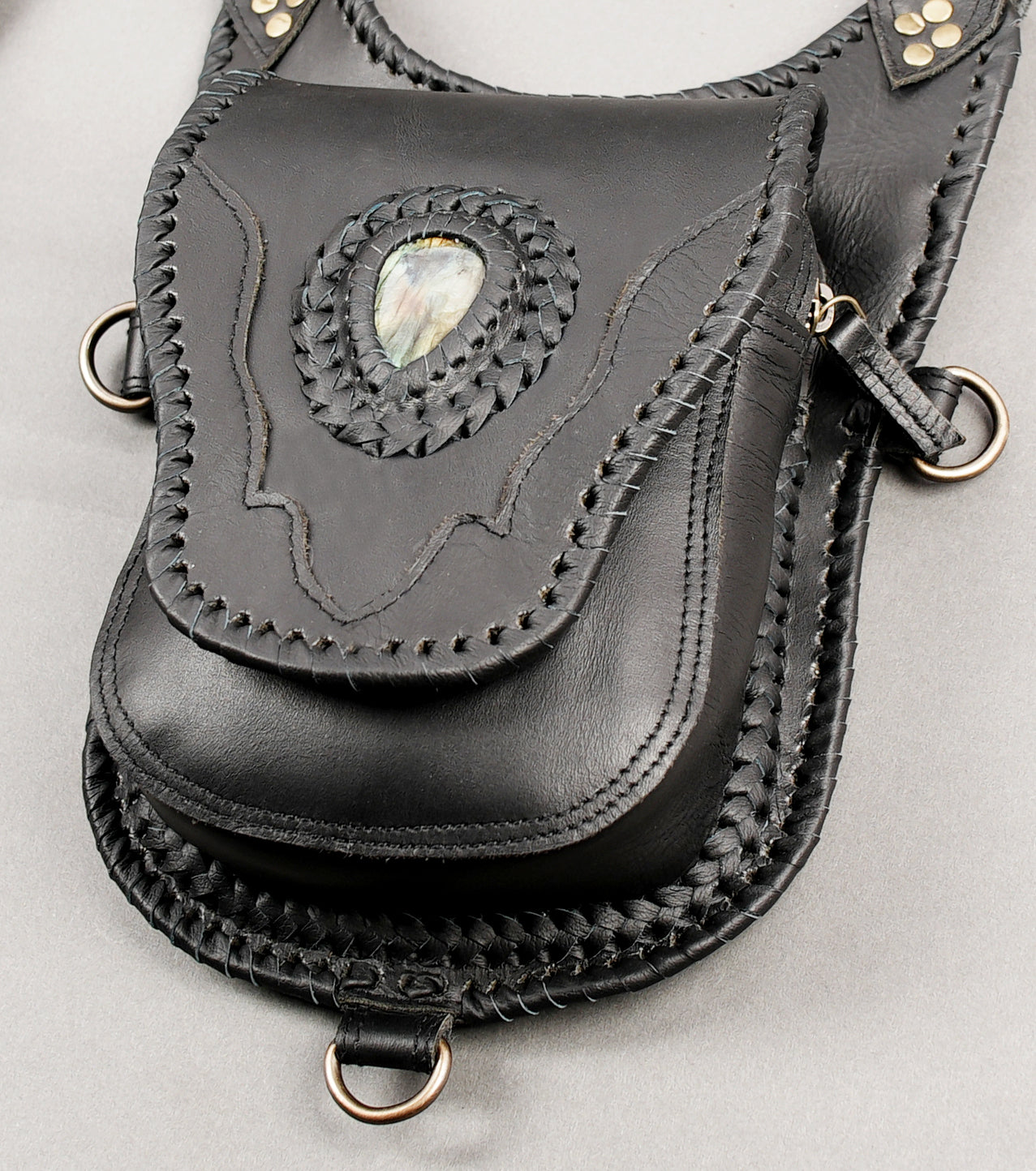 Festival leather holster (LT-AB-HLS-6050)