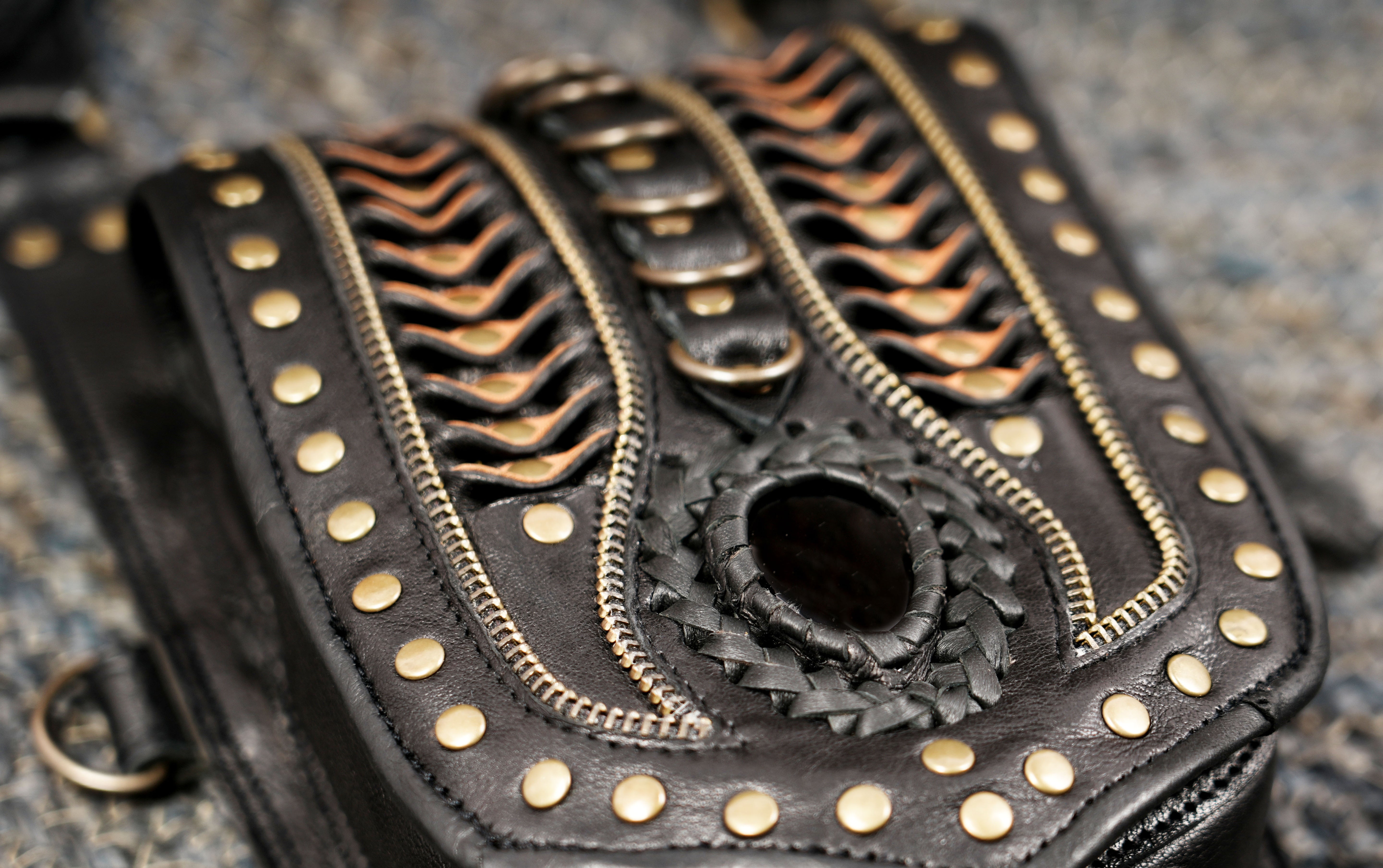 Handmade Black Leather Shoulder Holster with Dual Utility Pouches || Steampunk Black Leather Shoulder Holster with Dual Pockets (LT/AB/HLS/6053)