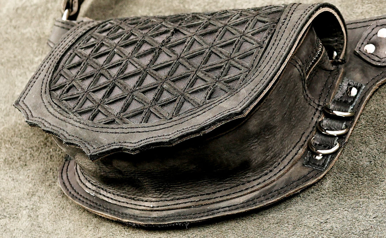 Handwoven texture leather waist accessory, front display