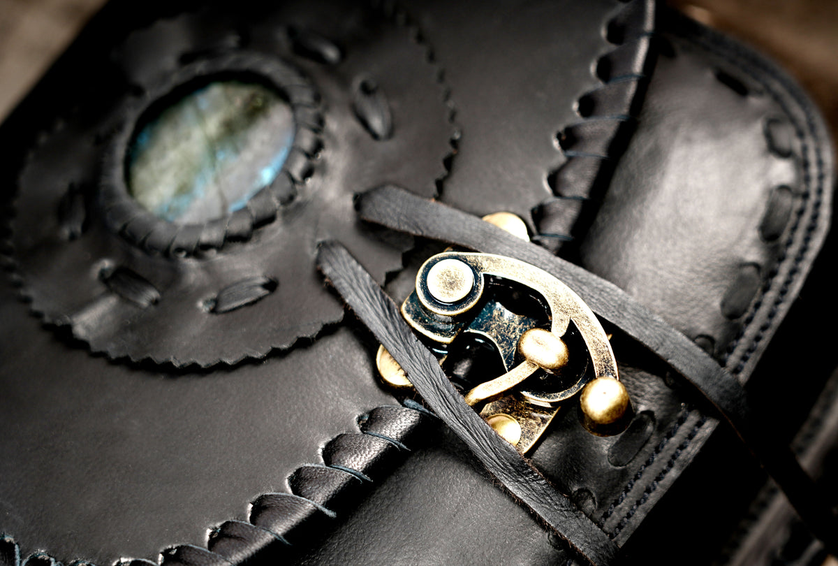Boho leather hip pouch with Labradorite stone and stitched edges