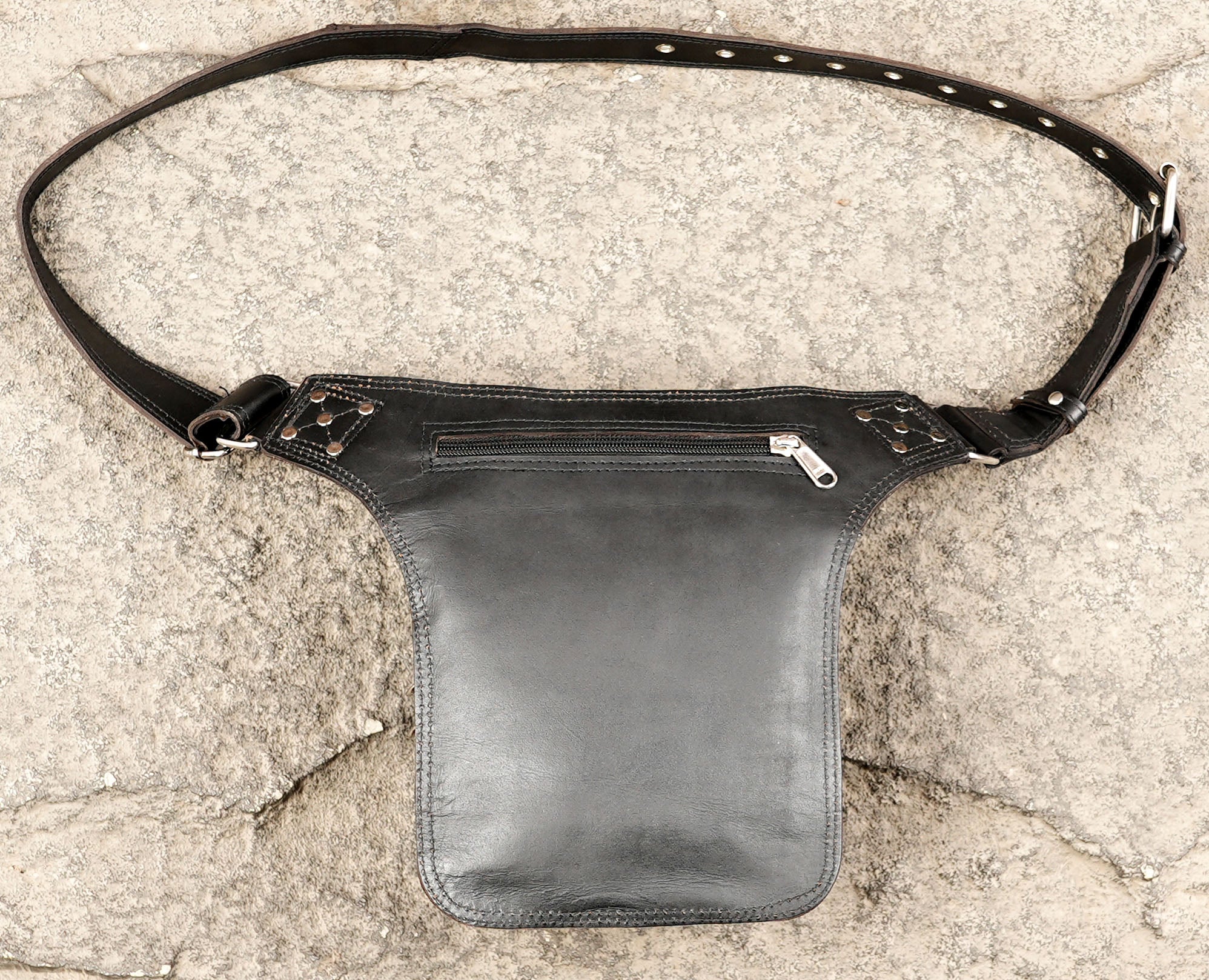 Unisex leather fanny pack with silver stud closures