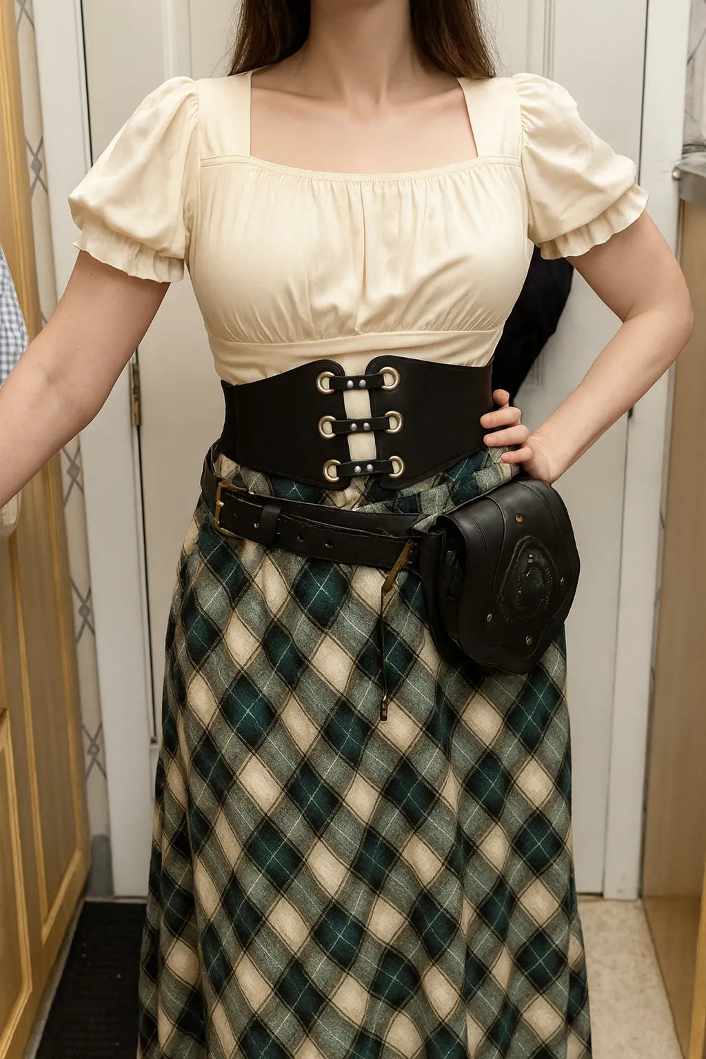 LEATHER WAIST BELT