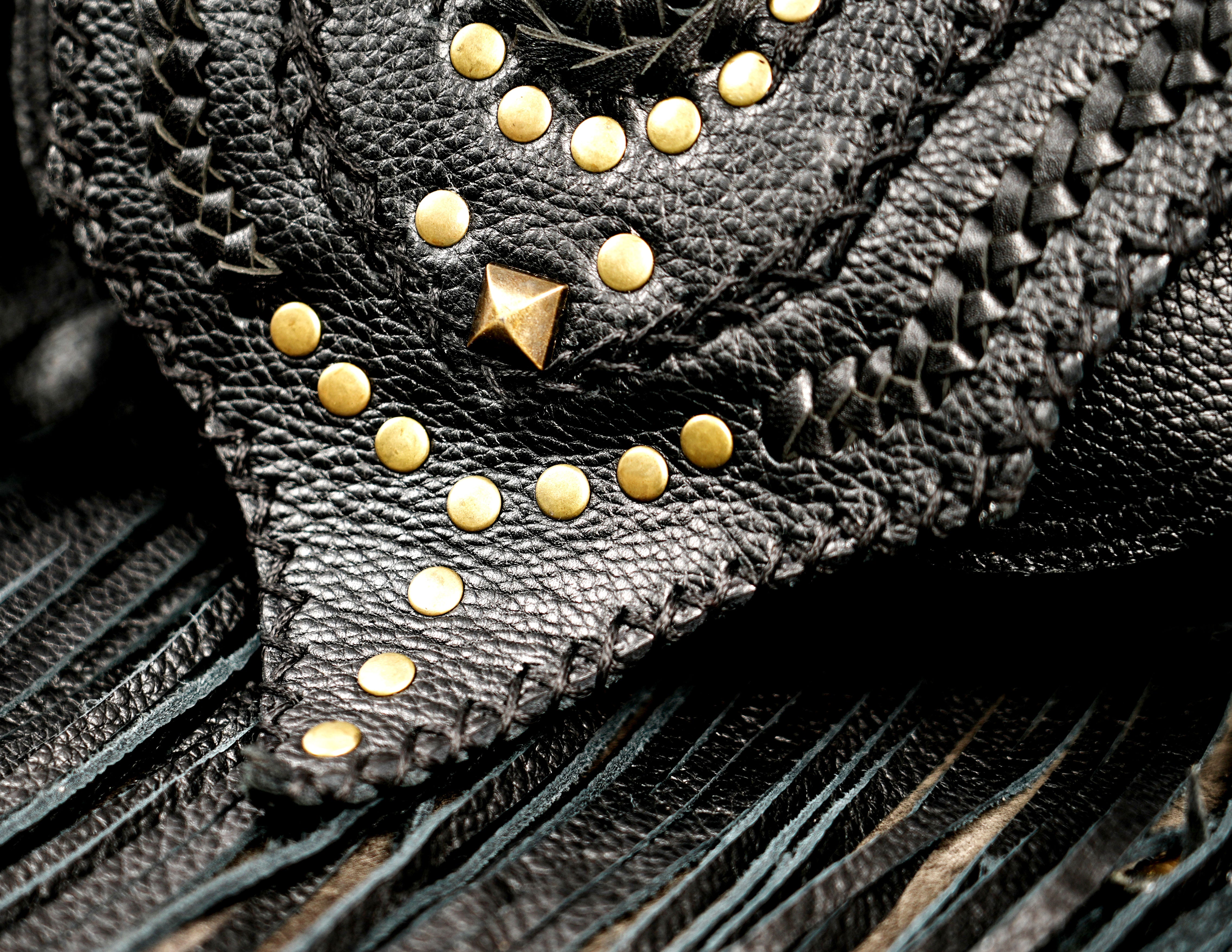 Western inspired leather waist belt with fringe