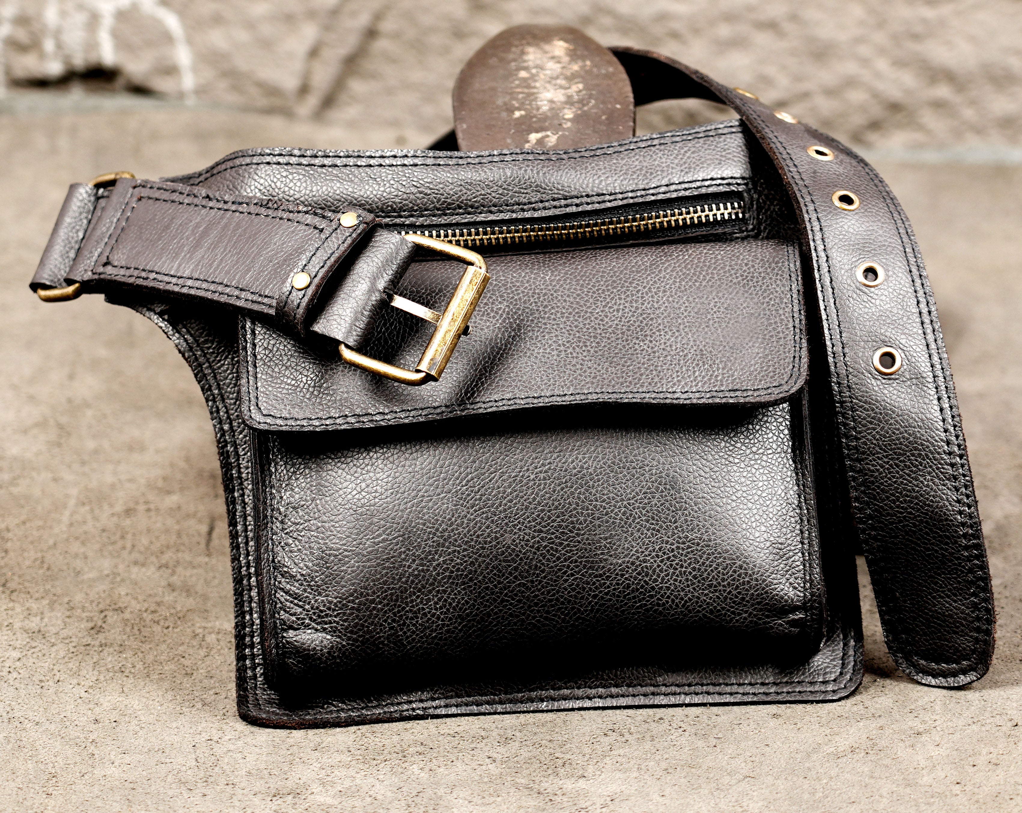 Adjustable Leather Belt Bag with Front Flap Pocket