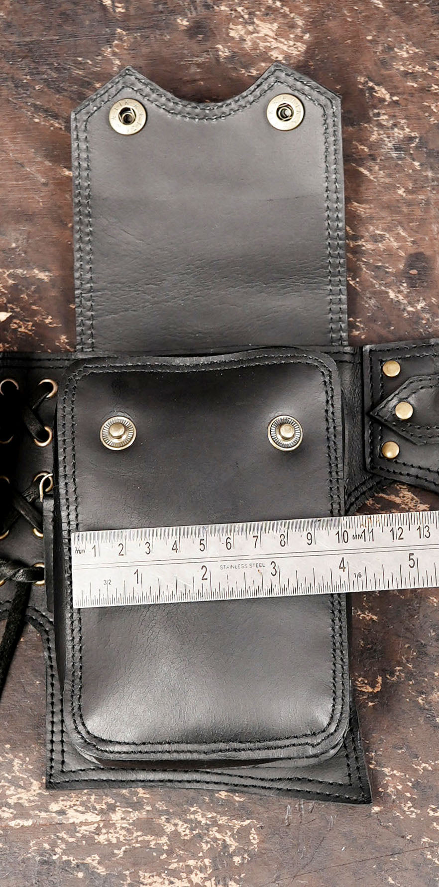 Leather hip belt with lace detail