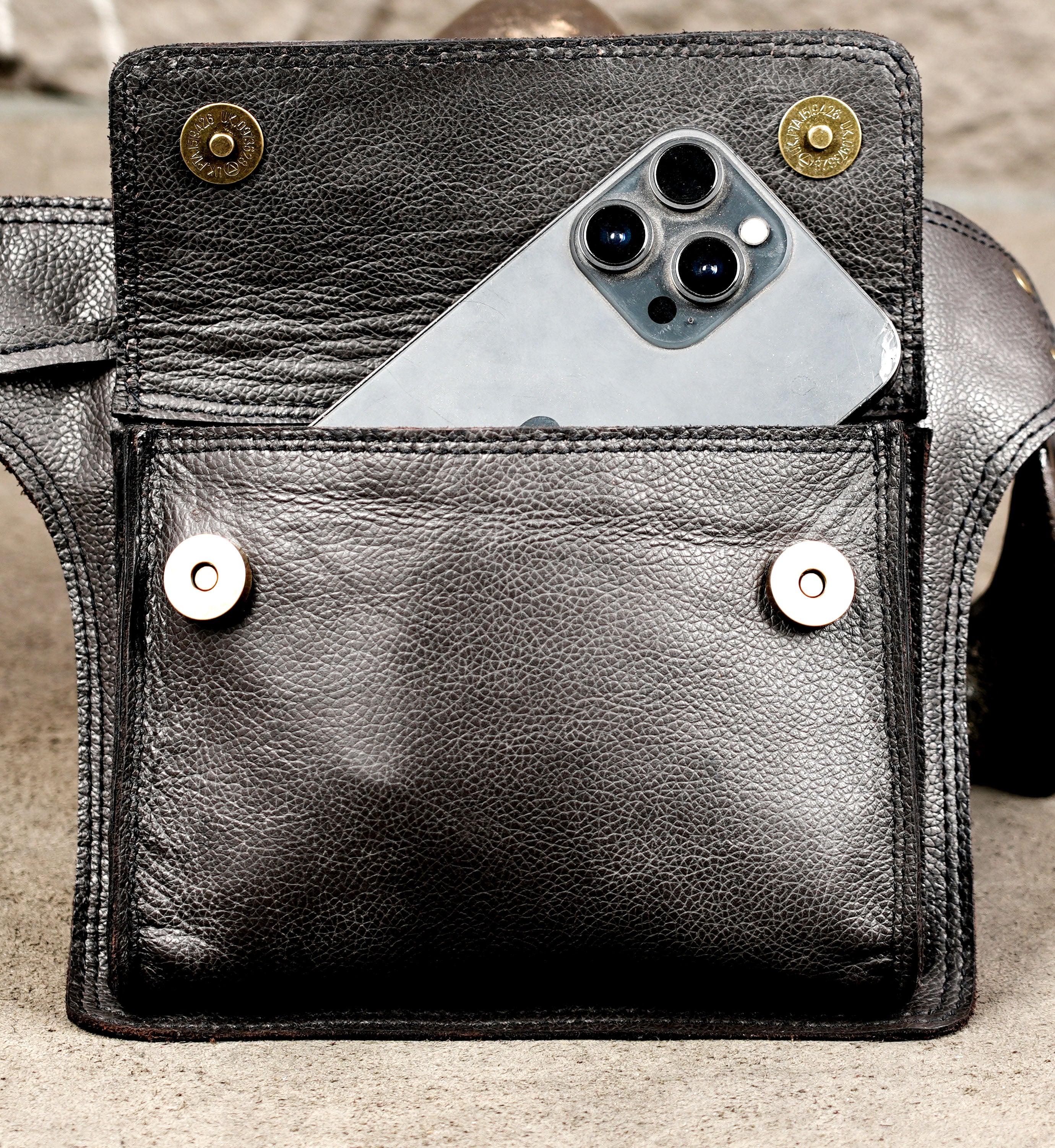 Leather Waist Pouch for Men and Women with Zipper Pocket