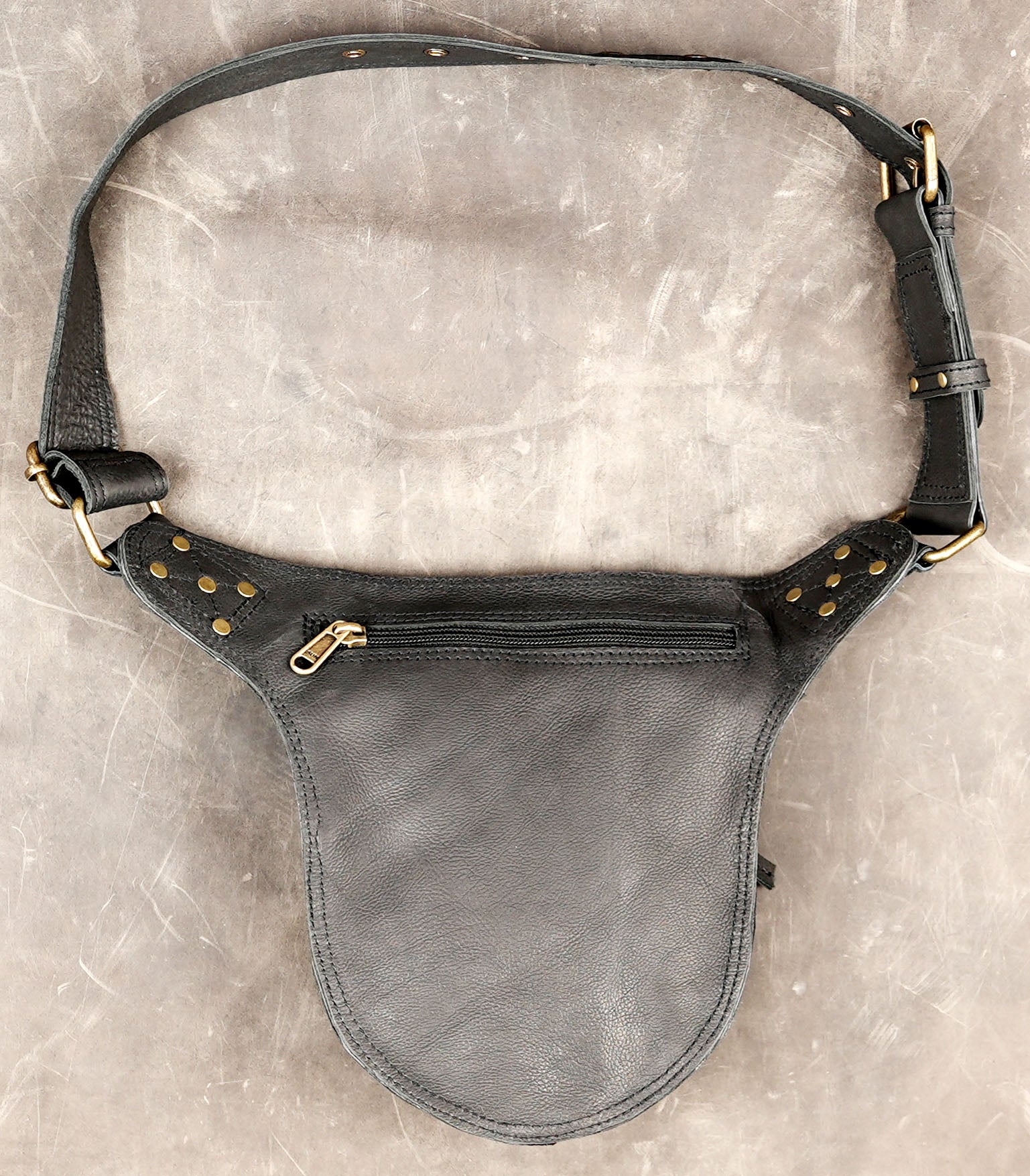 Genuine leather western utility bag with brass details