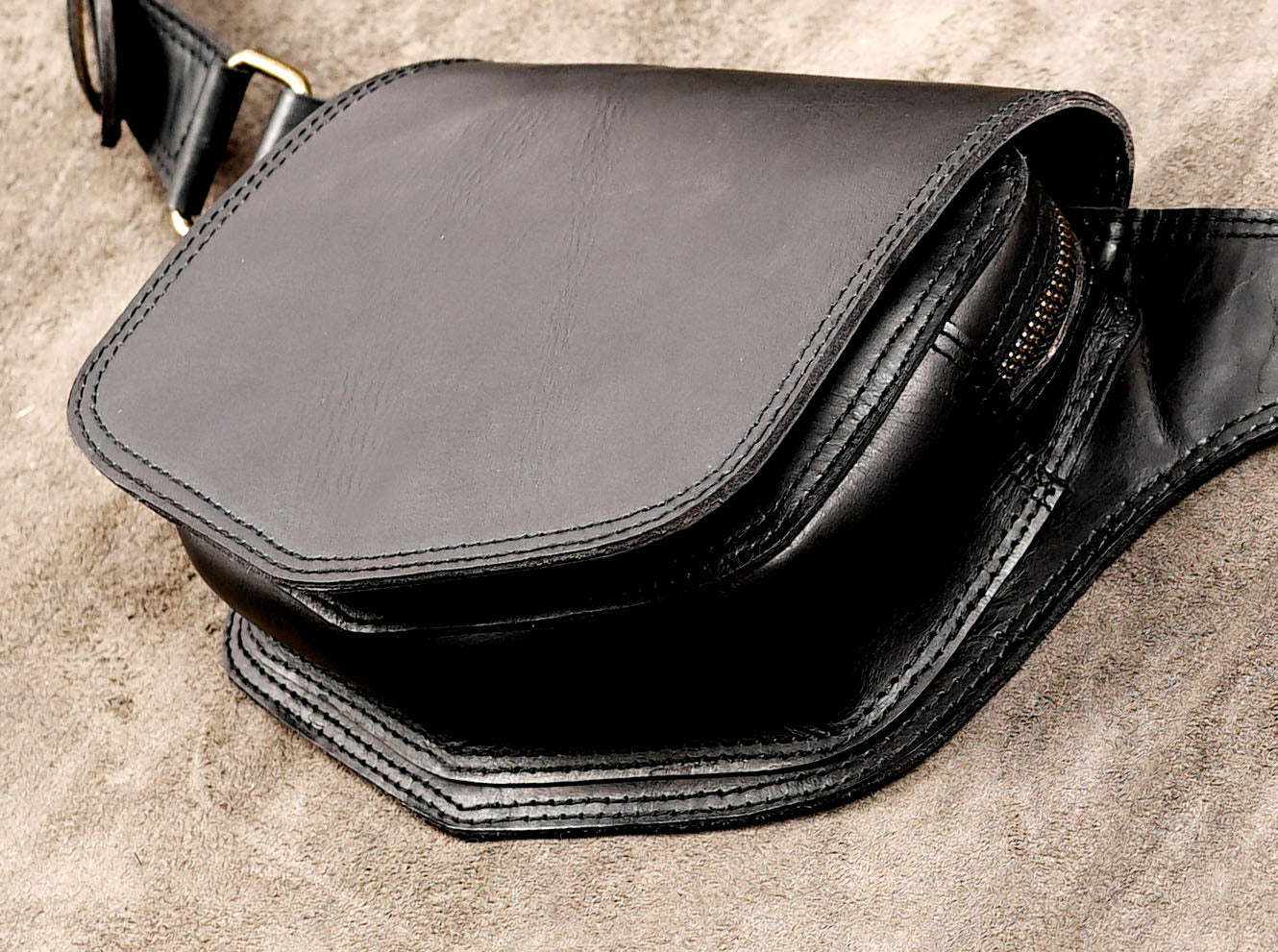 Black leather belt bag for everyday use