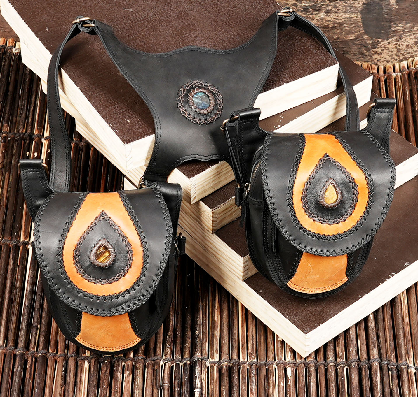 Premium leather shoulder rig for phone and wallet