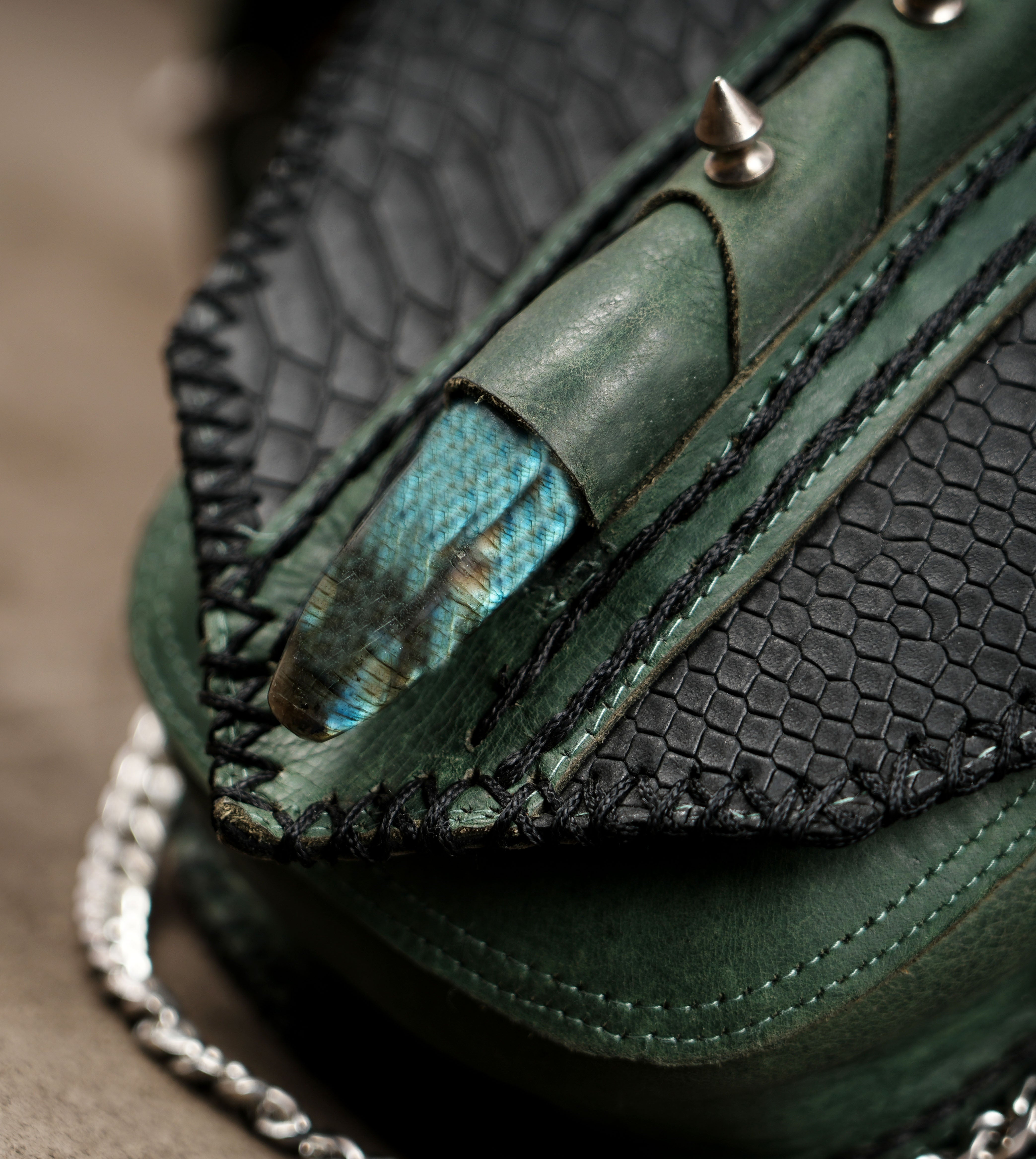 Adjustable green and black festival waist pouch