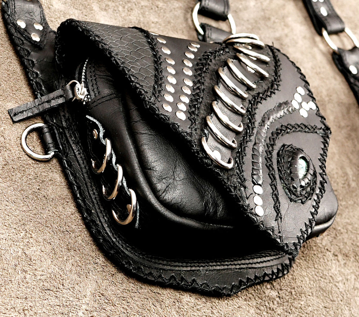Adjustable leather straps crossbody harness bag