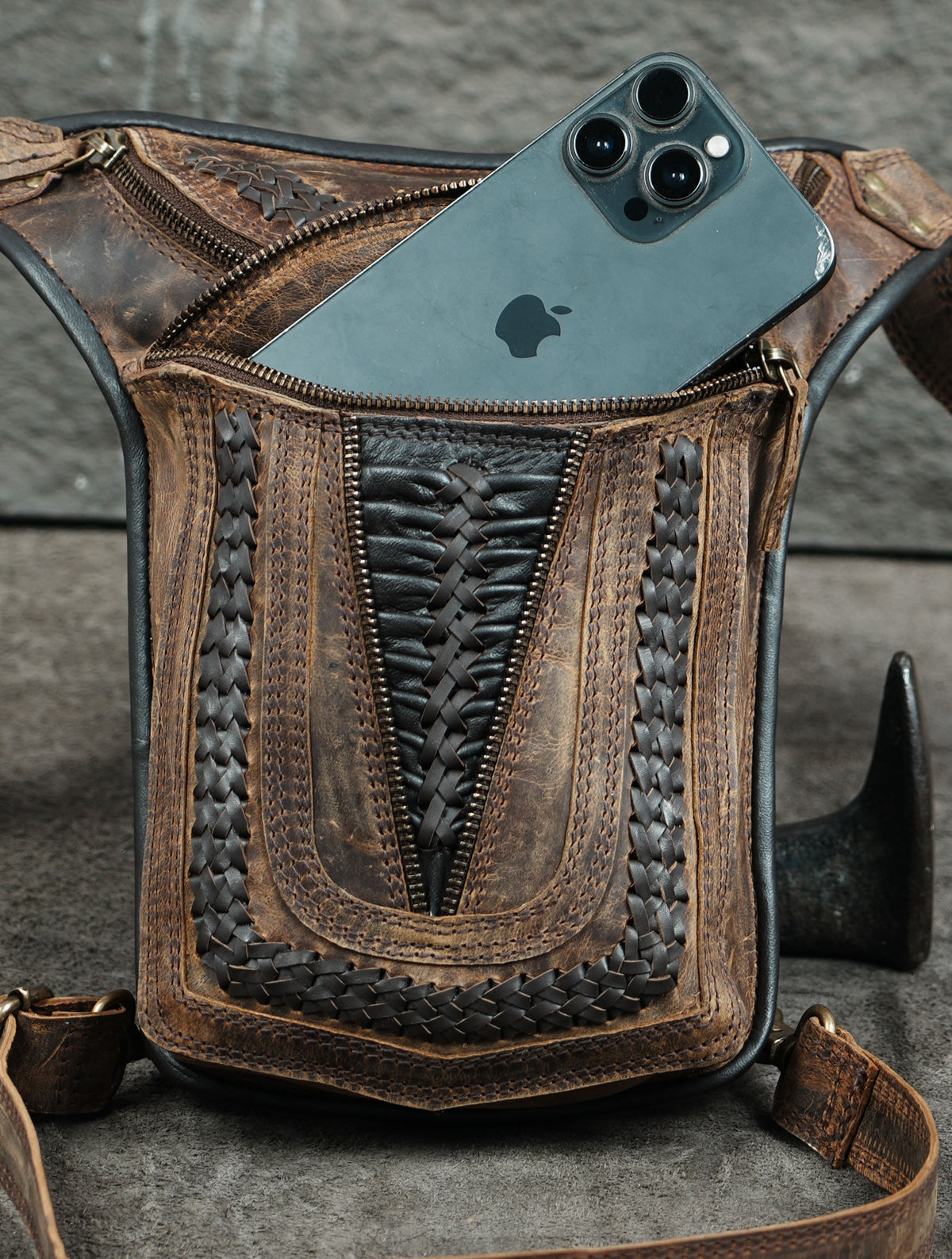 Adjustable leather waist pack with thigh strap