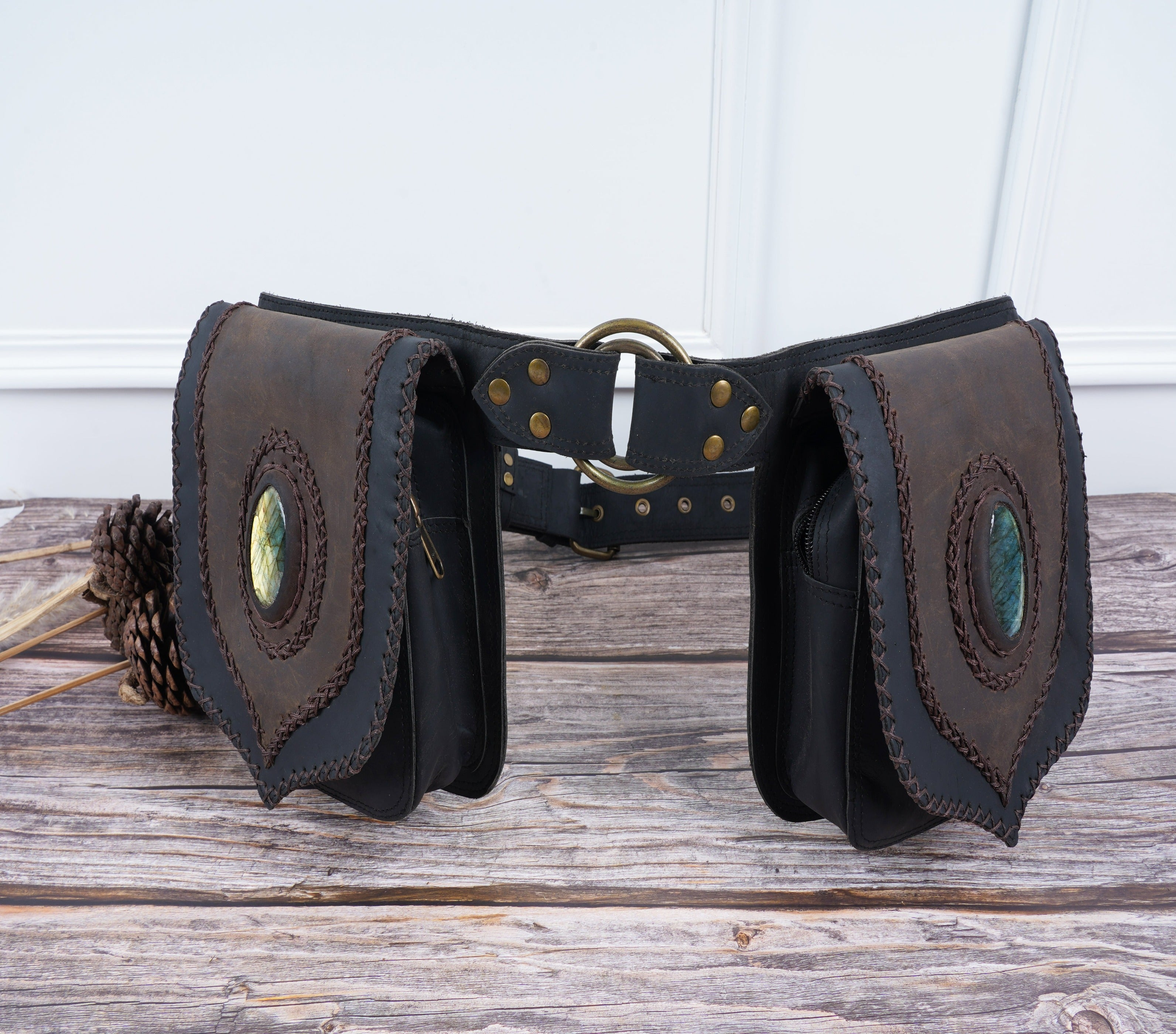 HANDMADE LEATHER WAIST BAG WITH ADJUSTABLE BELT || FESTIVAL FANNY PACK || LEATHER HIP BAG || GIFT FOR HER