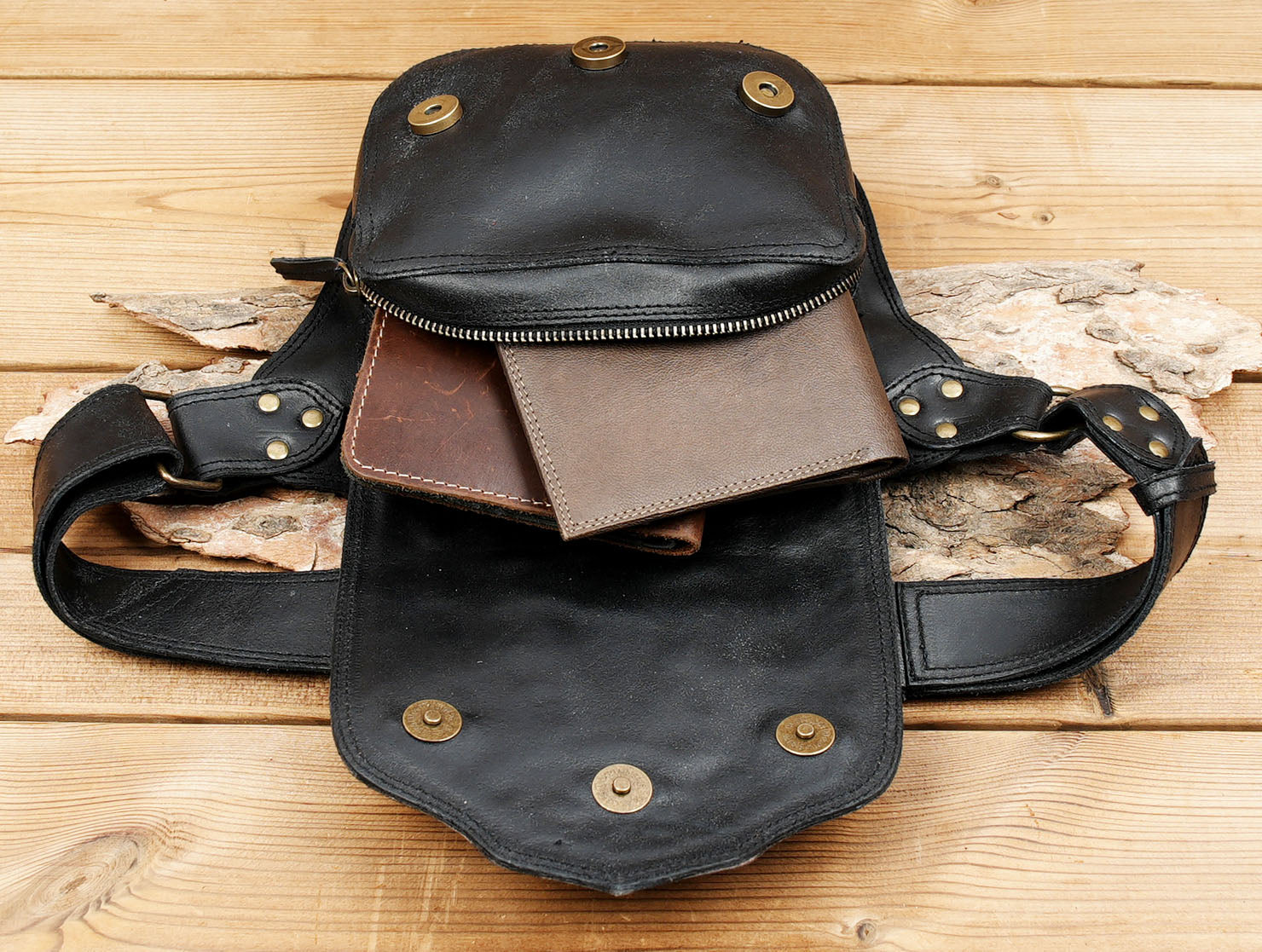 Leather Waist Belt featuring Antique Brass Hardware and Multiple Pockets