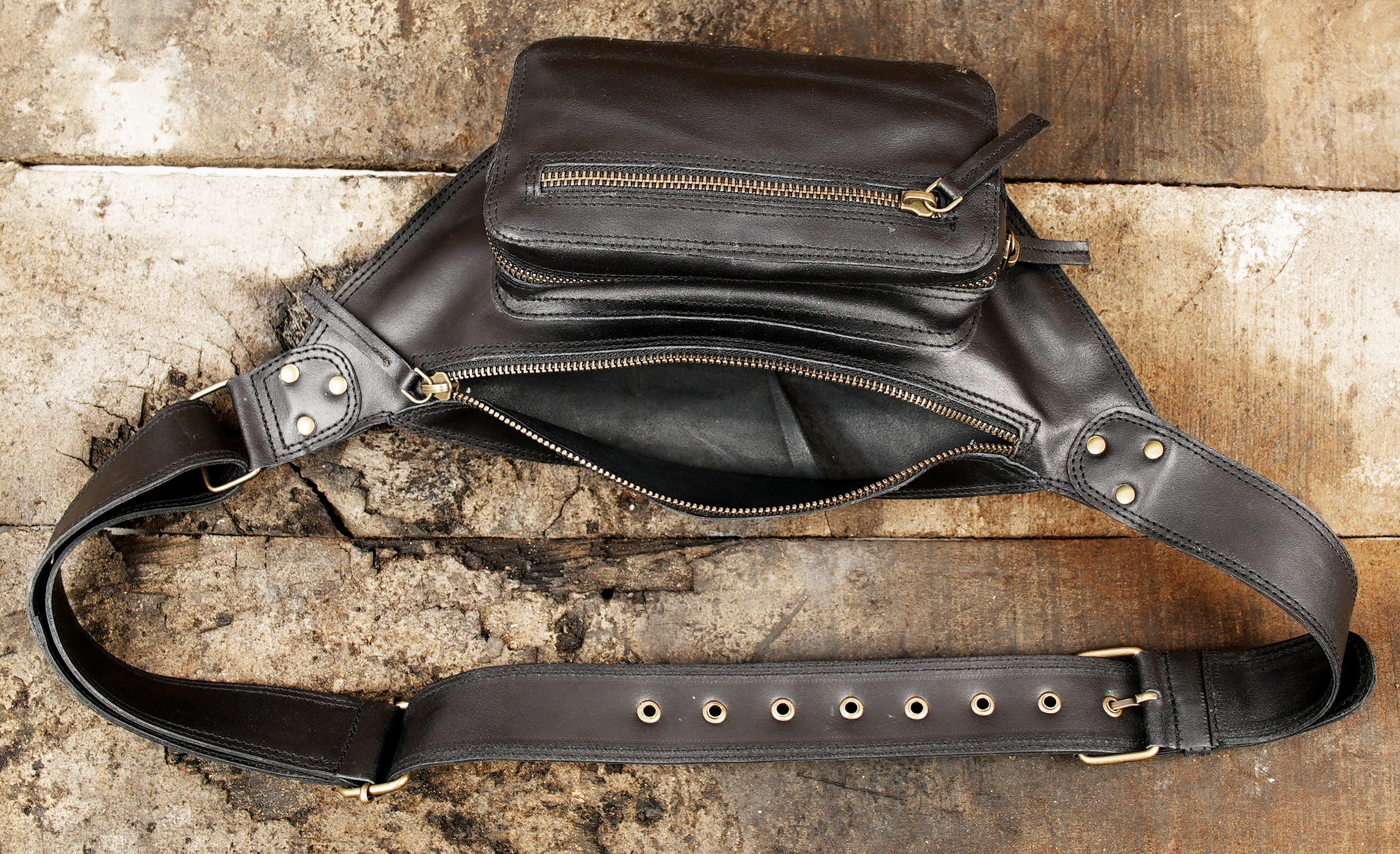 Leather Waist Belt with Antique Brass Material and Multiple Pockets 50% Off worldwide free shipping