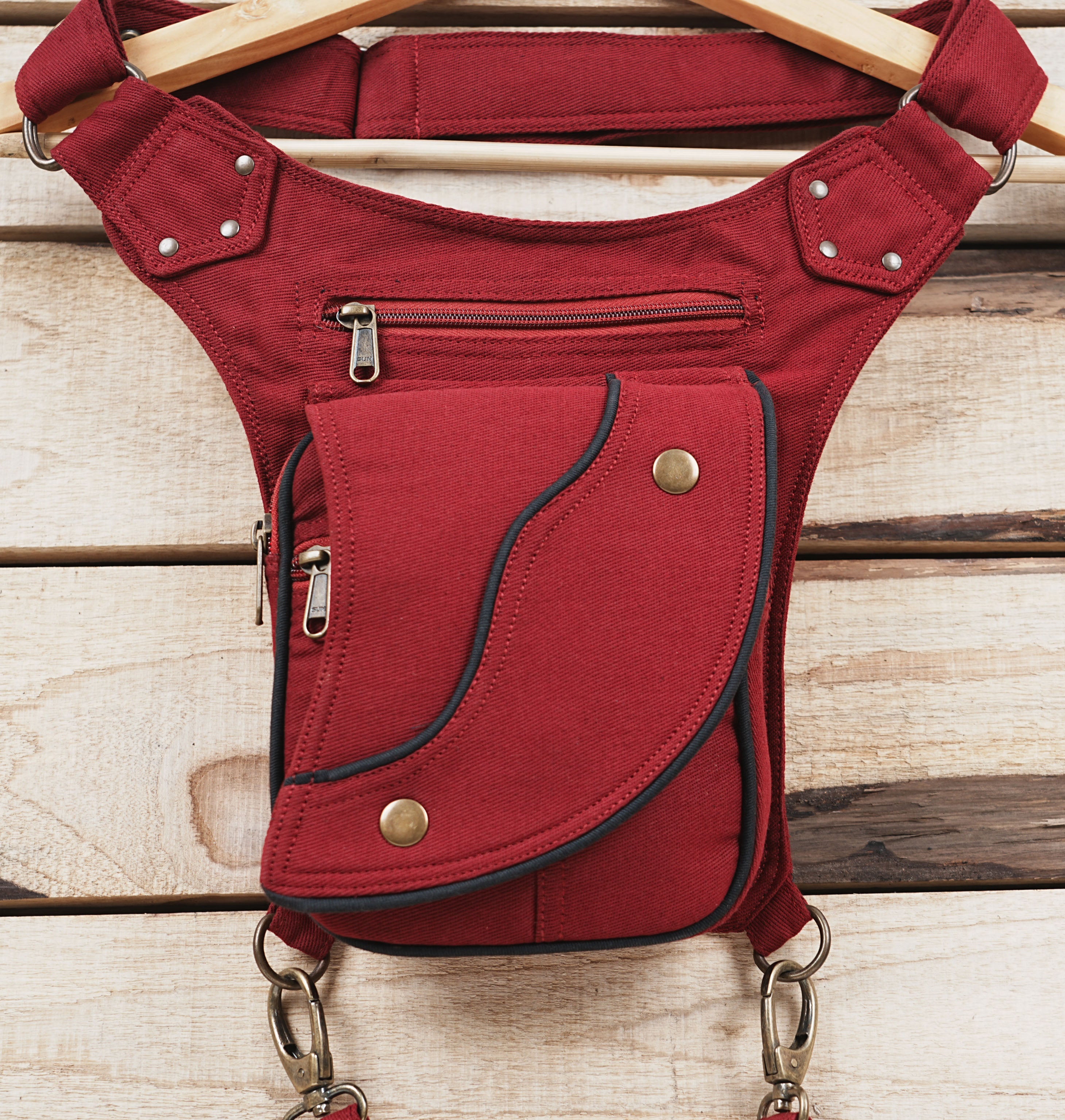 RED COTTON HIP BELT BAG || VEGAN HIP BAG || FESTIVAL BELT WITH POCKETS ||