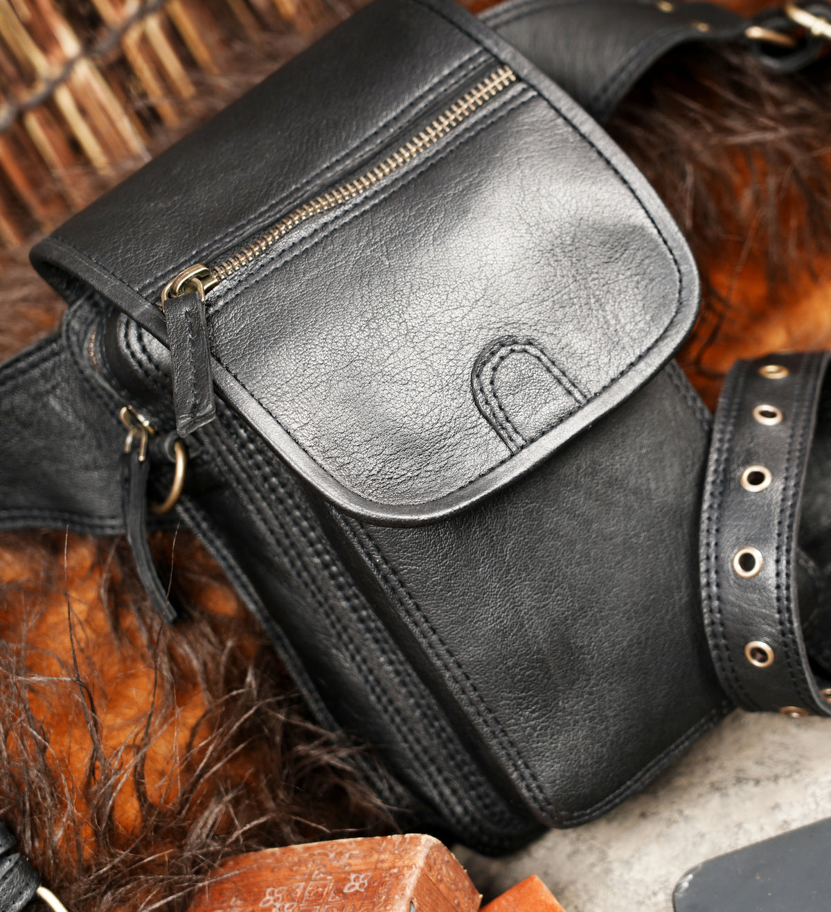 Black Leather Utility Belt Bag Crossbody Waist Pouch Festival Hip Pack Unisex