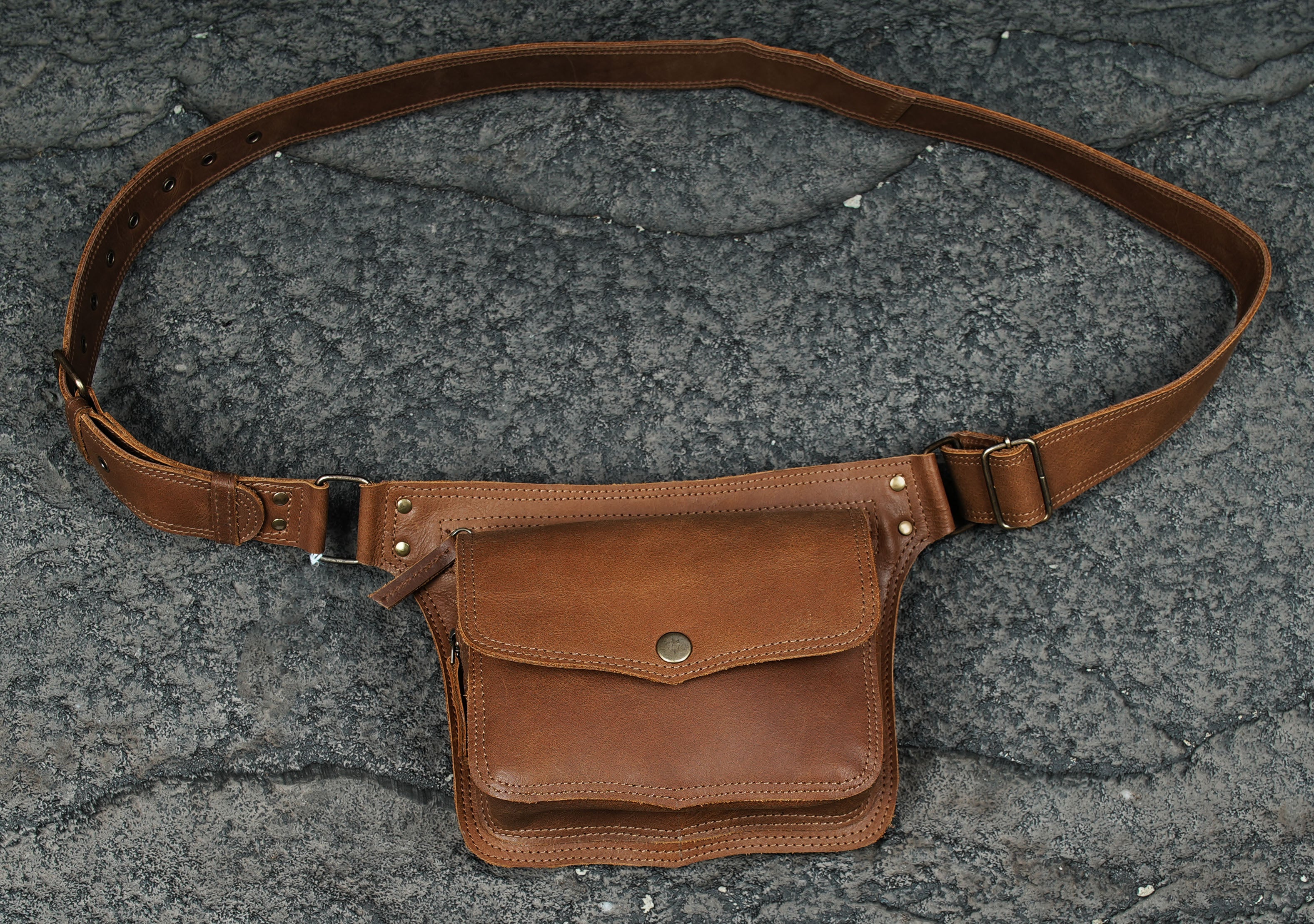 Handmade leather waist pack with pockets