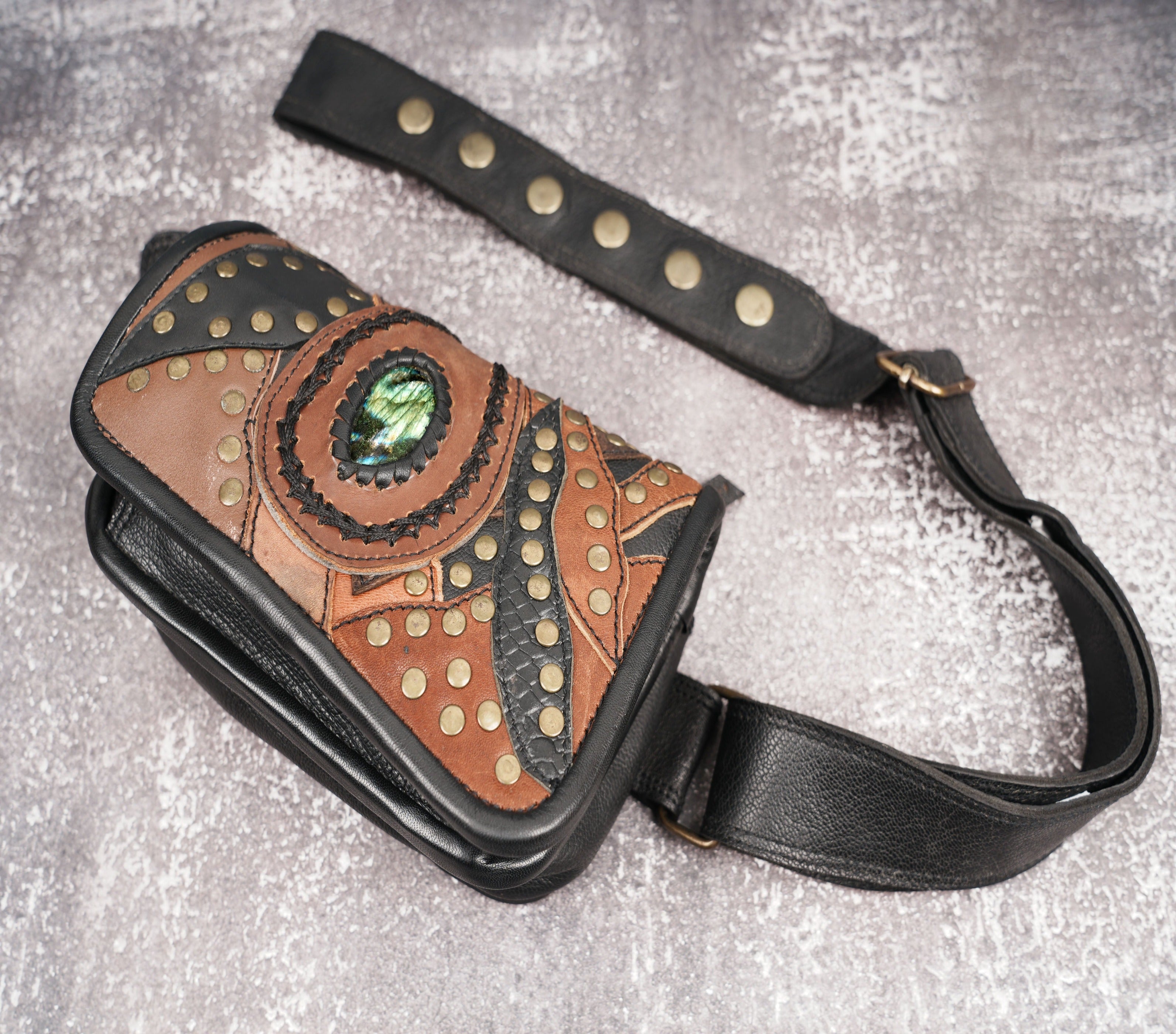 LEATHER UTILITY BELT | FESTIVAL POCKET BELT | TRAVEL HIP BELT |LEATHER BELT POUCH