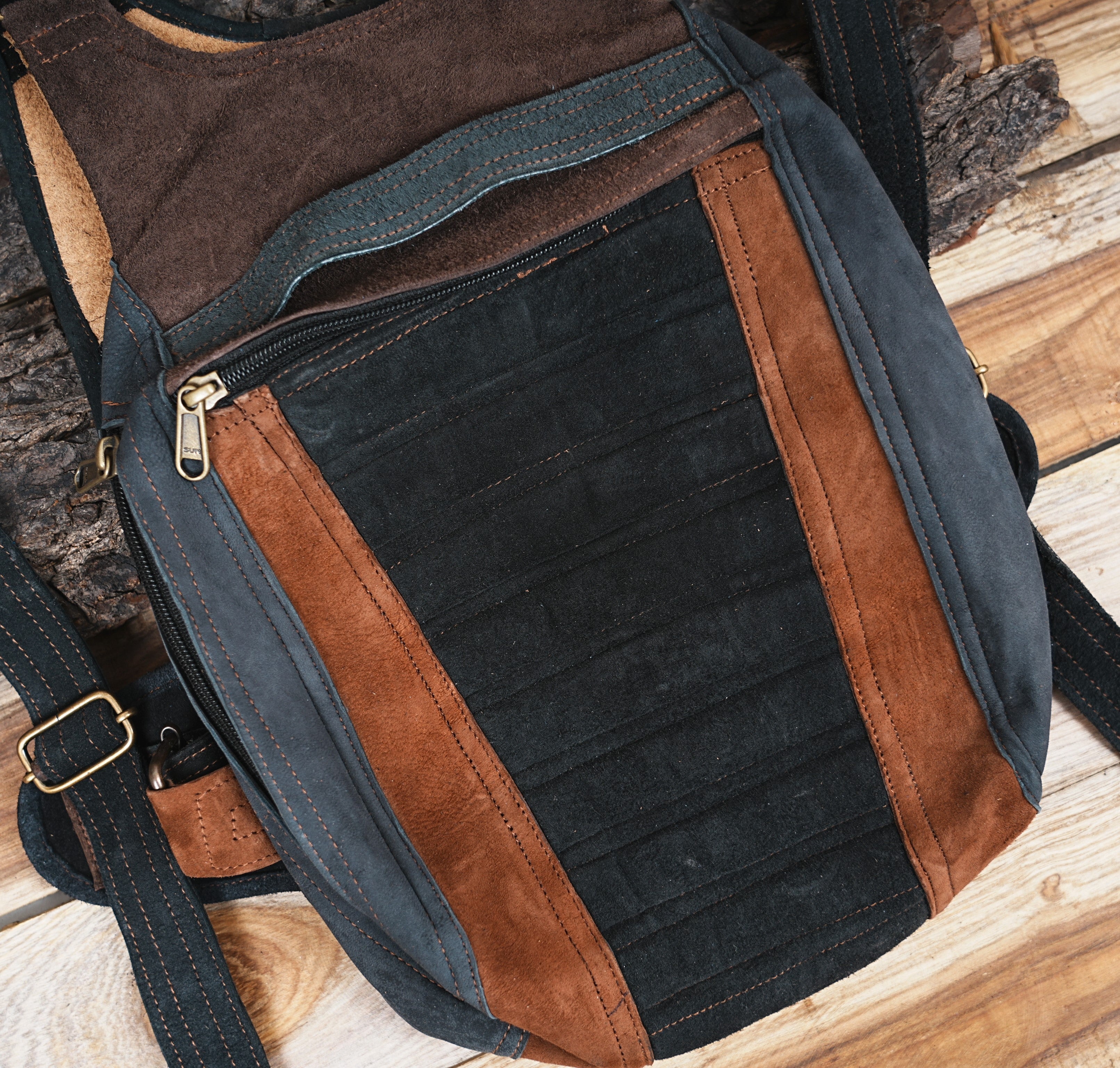 Multi-Purpose Leather Ninja Bag: Travel, Office, College & School