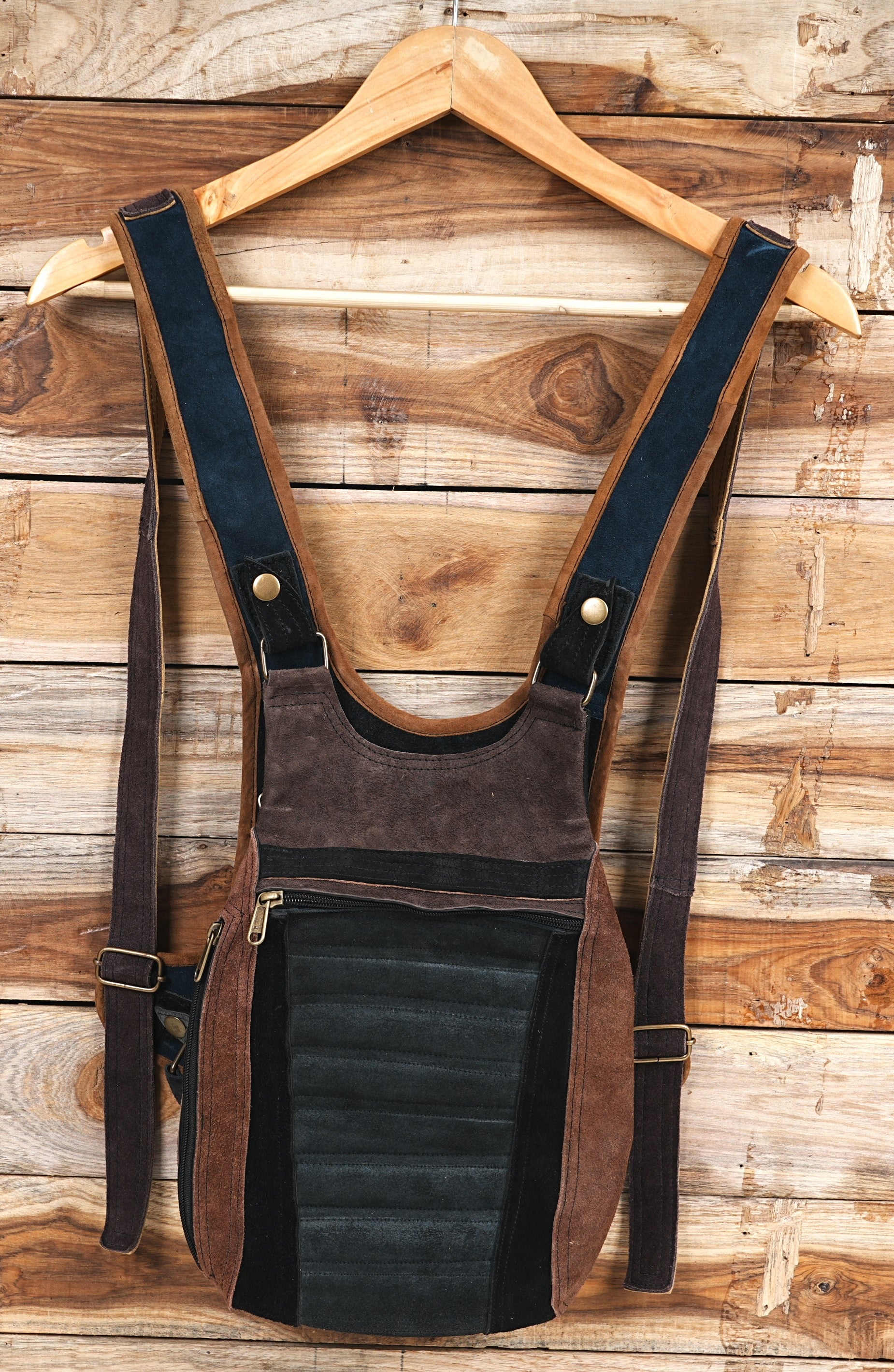 Versatile Leather Ninja Bag: Ideal for Travel, Office, and Everyday Use