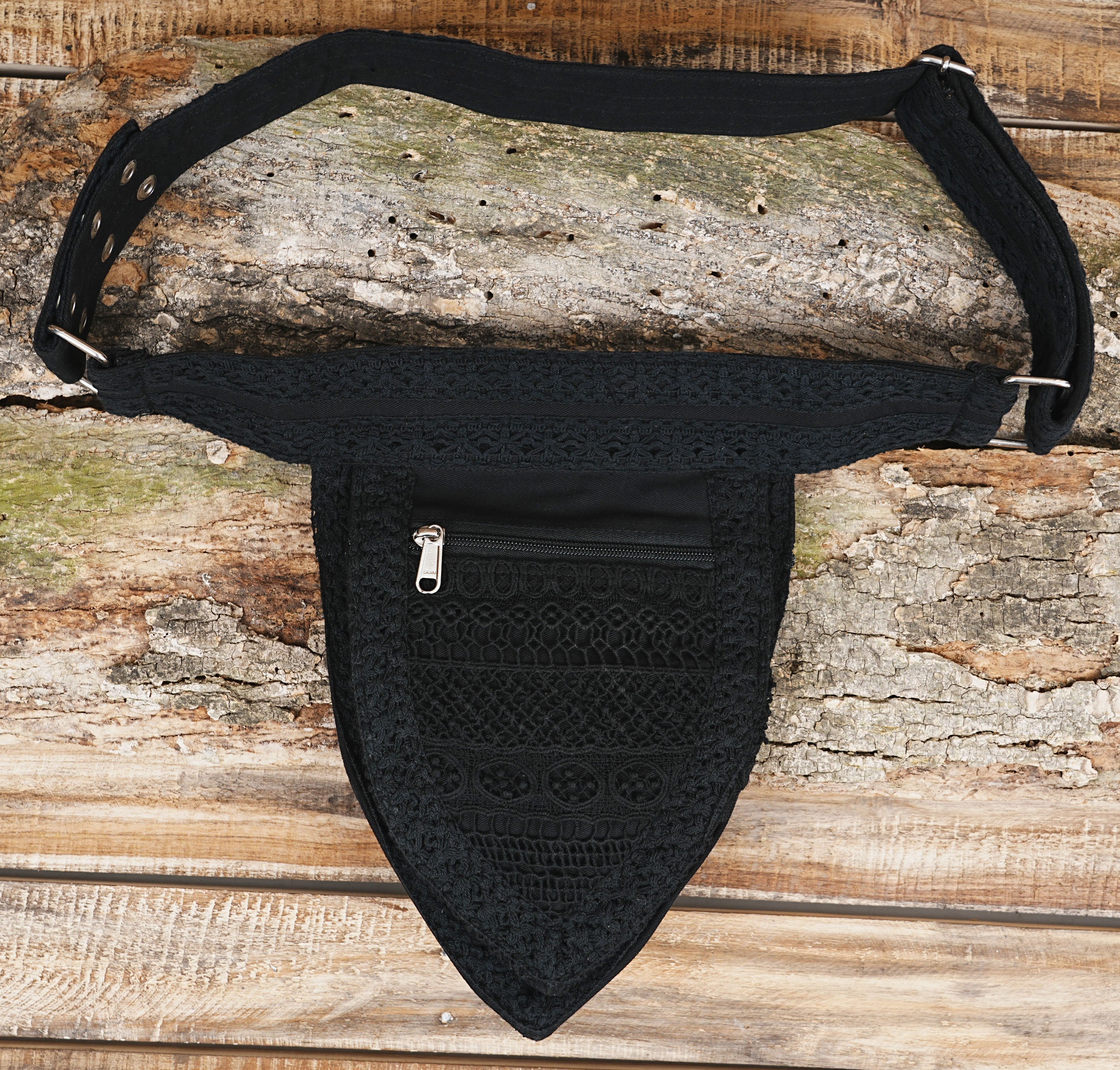 BLACK COTTON WAIST BAG || SIMPLE LOOK STYLE || FOR WOMEN & MEN FOR TRAVELLING || HANDMADE ||