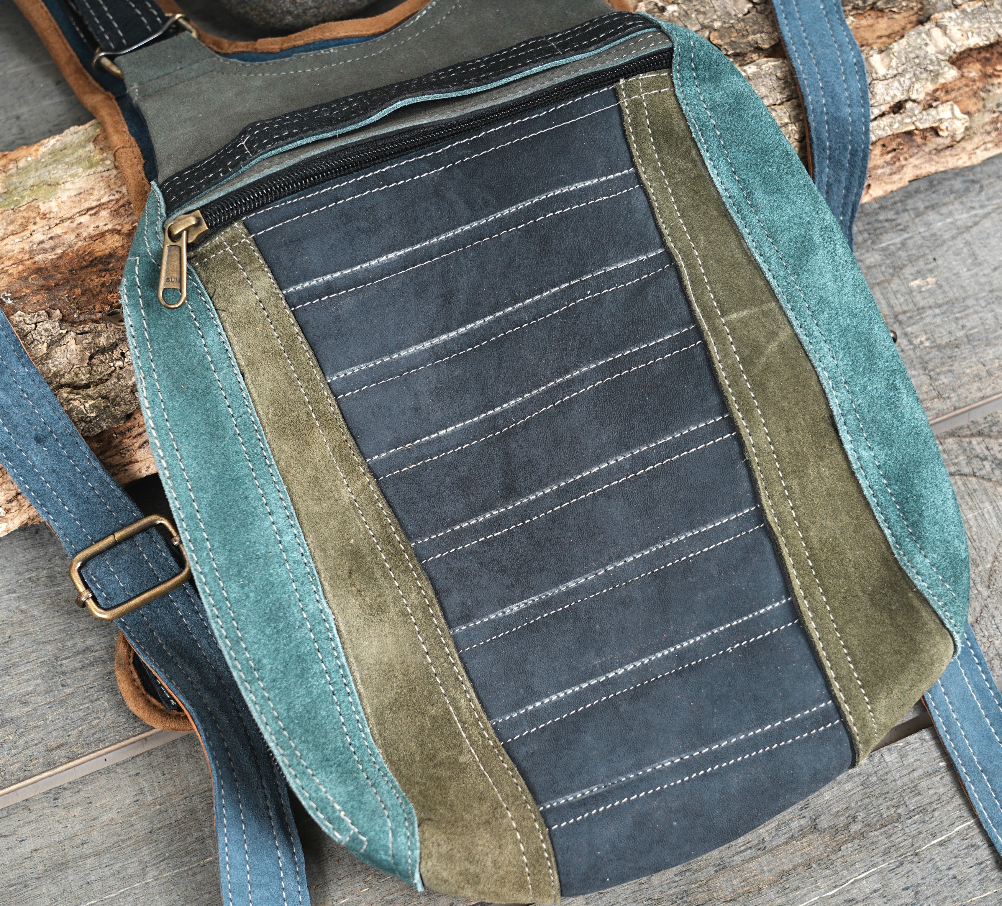 Versatile Leather Ninja Bag: Ideal for Travel, Office, and Everyday Use