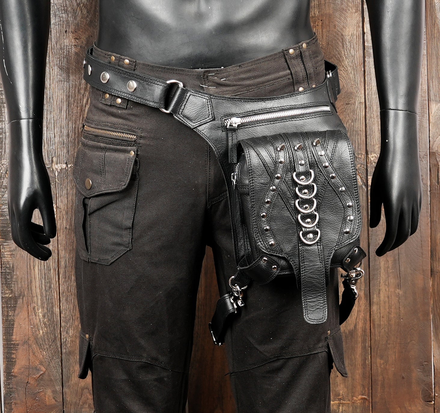 Black leather waist thigh belt accessory