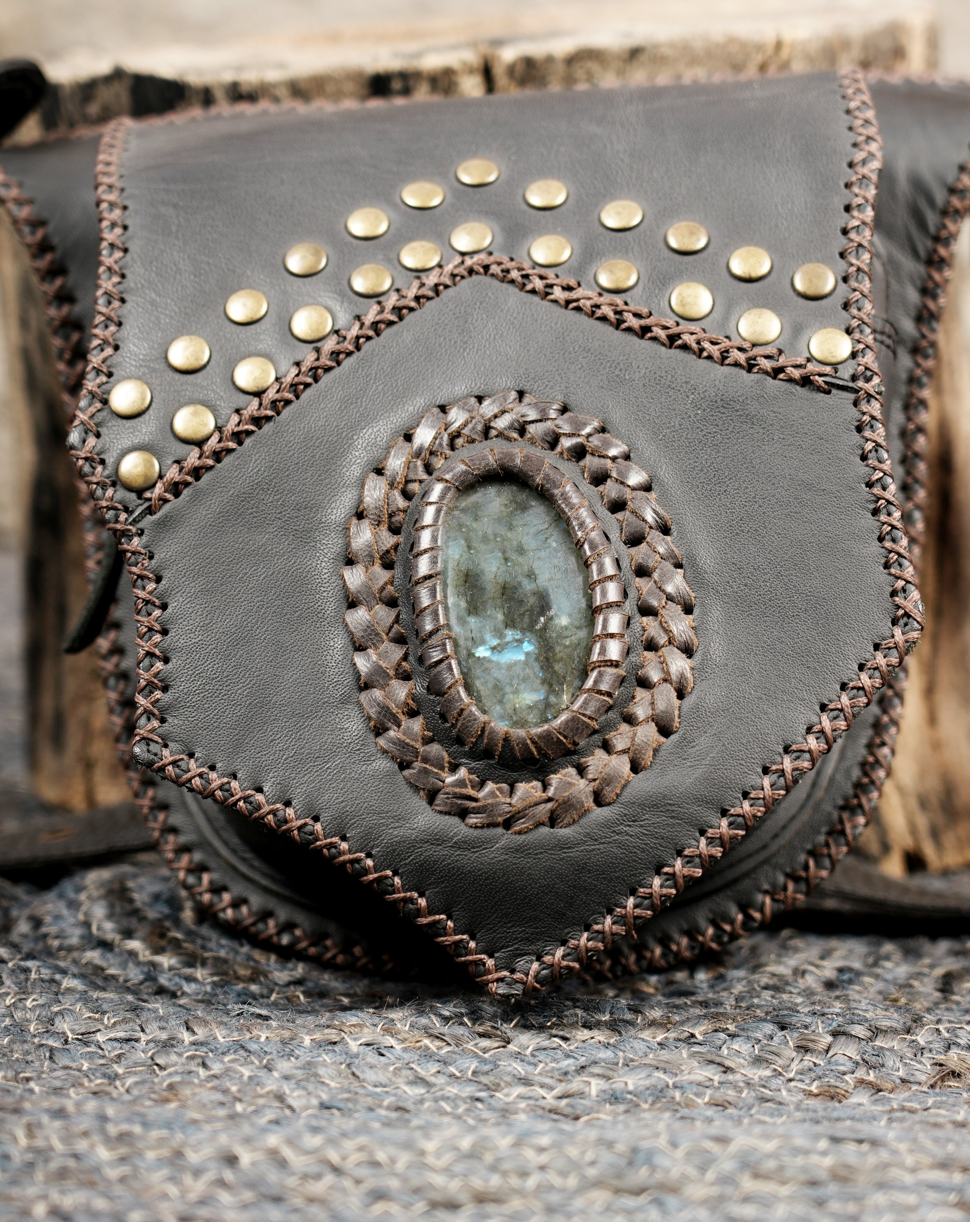 Adjustable leather belt bag style waist accessory for men and women