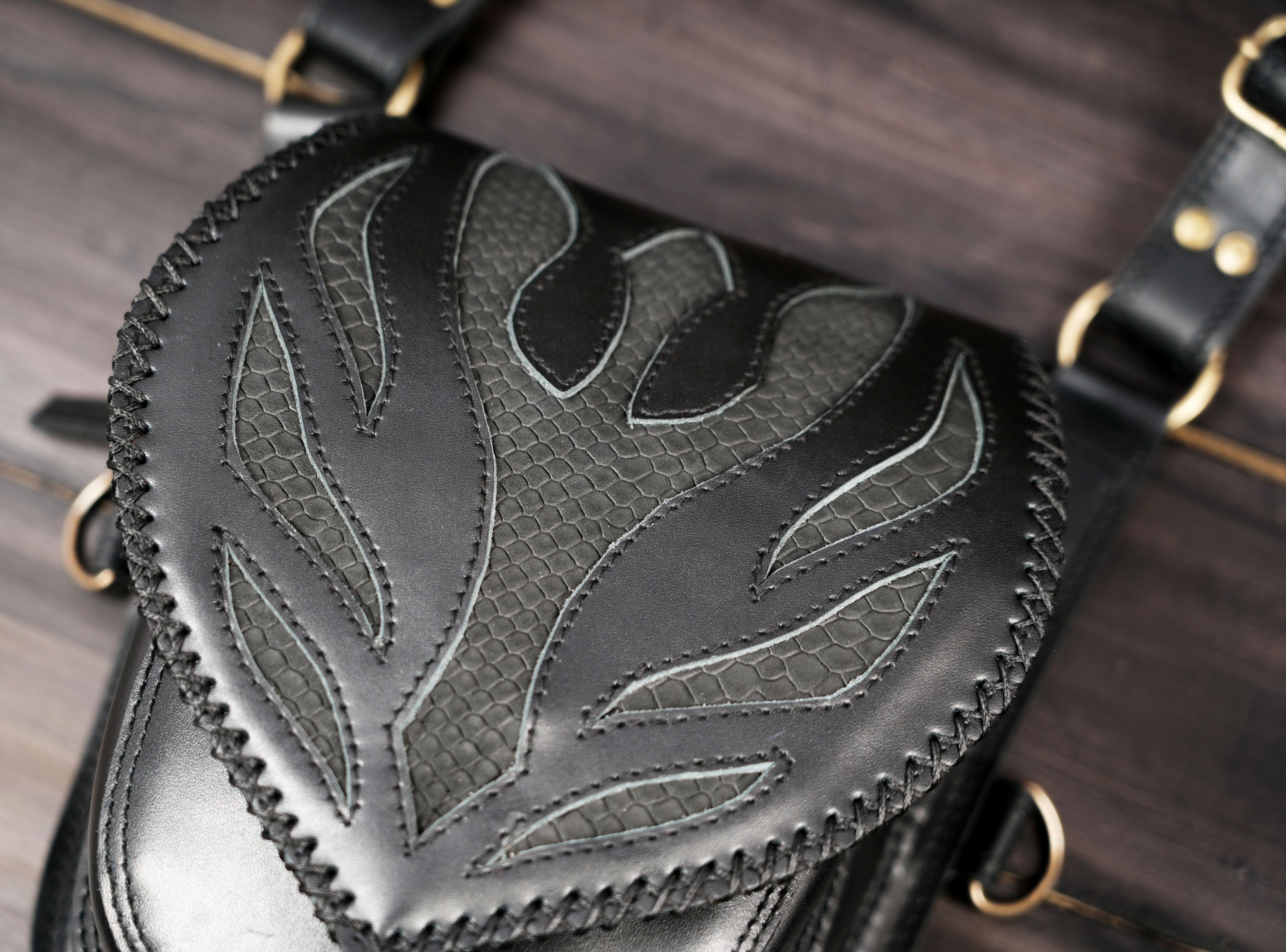 Handmade Black Leather Holster Bag with Adjustable Shoulder and Leg Straps || Premium Handmade Leather Holster Bag with Adjustable Harness (LT/AB/HLS/6156)