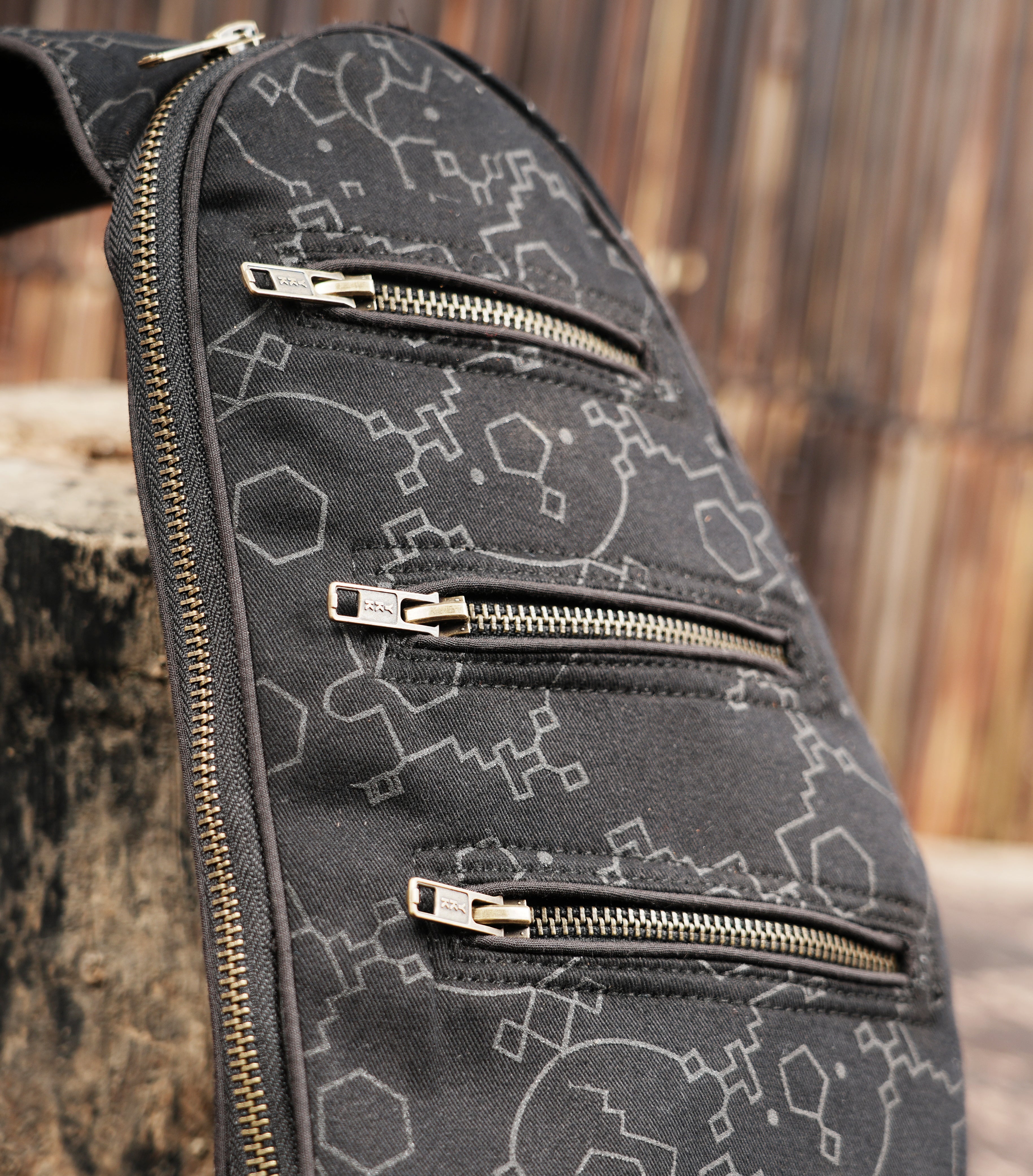 Handmade cotton sling shoulder belt with modern pattern