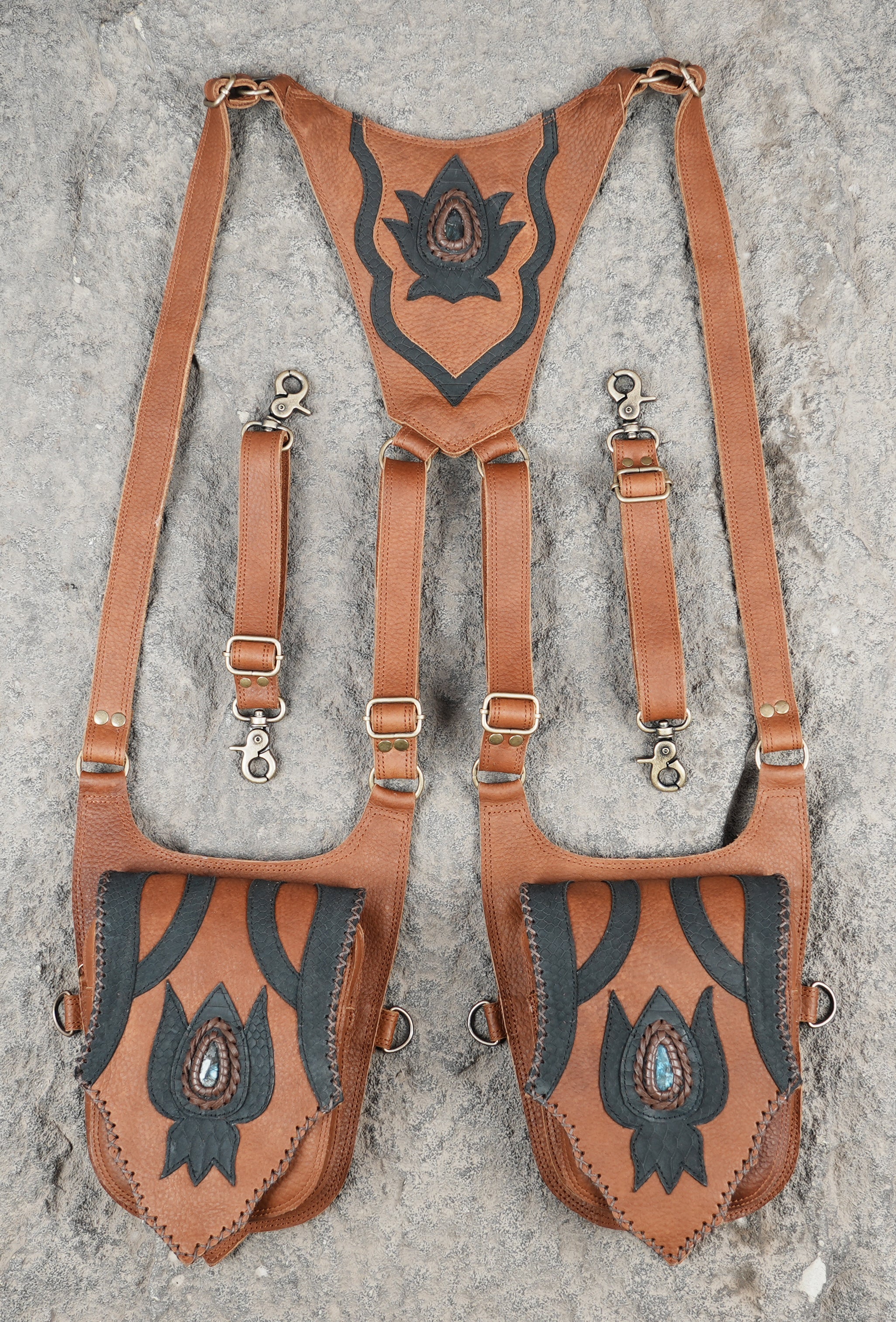 Festival ready leather holster bag with dual storage pockets