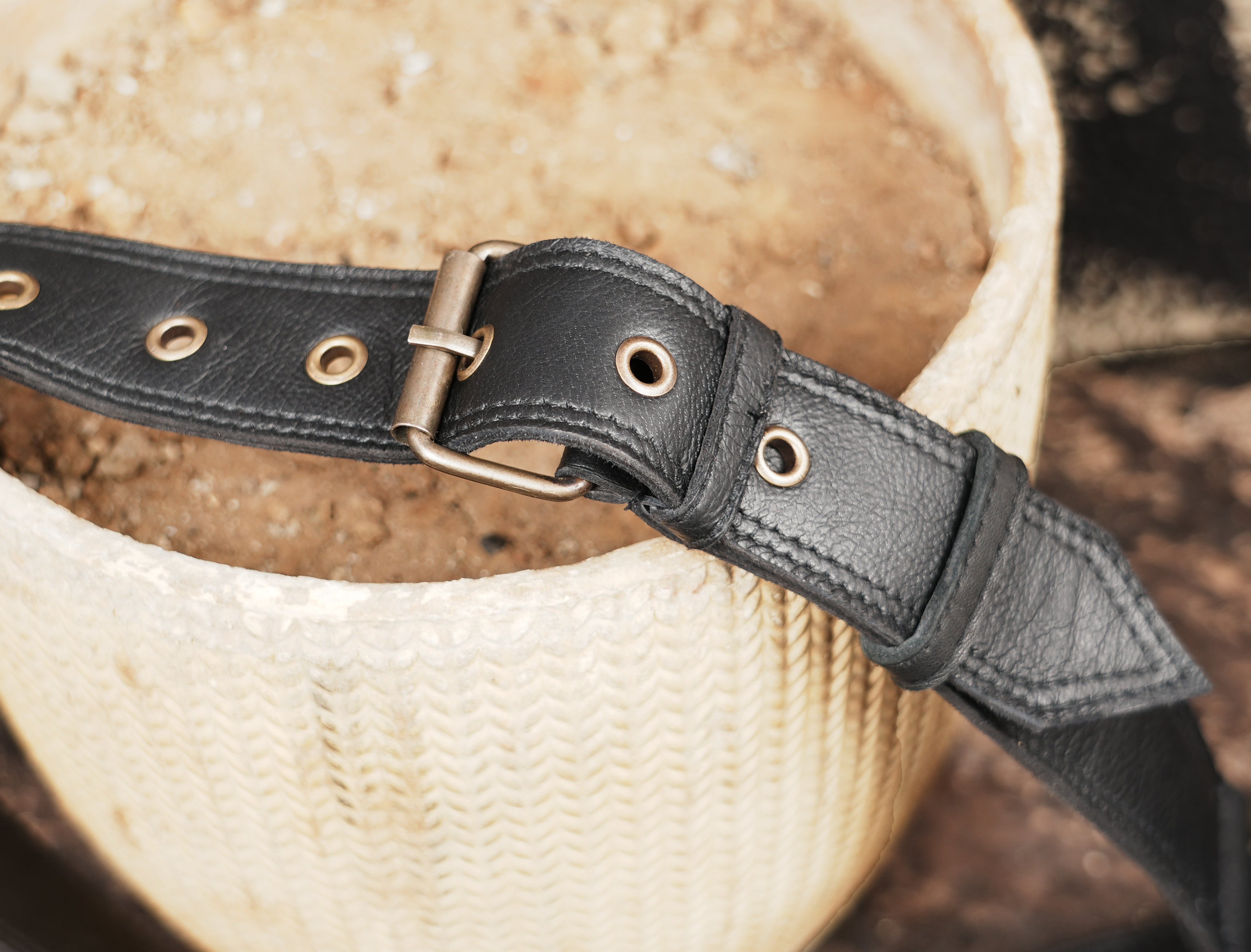Handmade leather shoulder belt bag with strong stitching