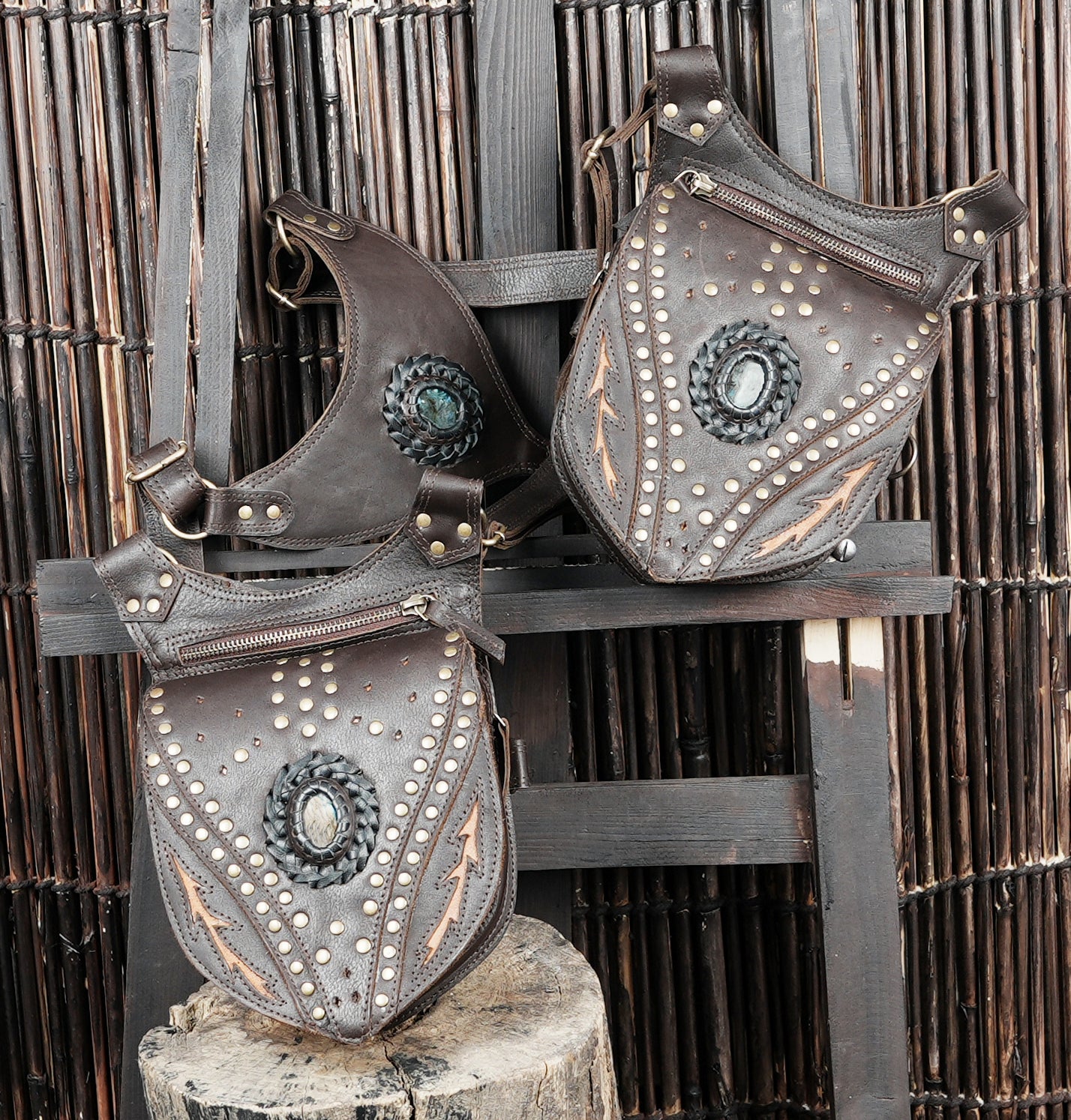 Unisex leather shoulder holster bag for hands free carrying