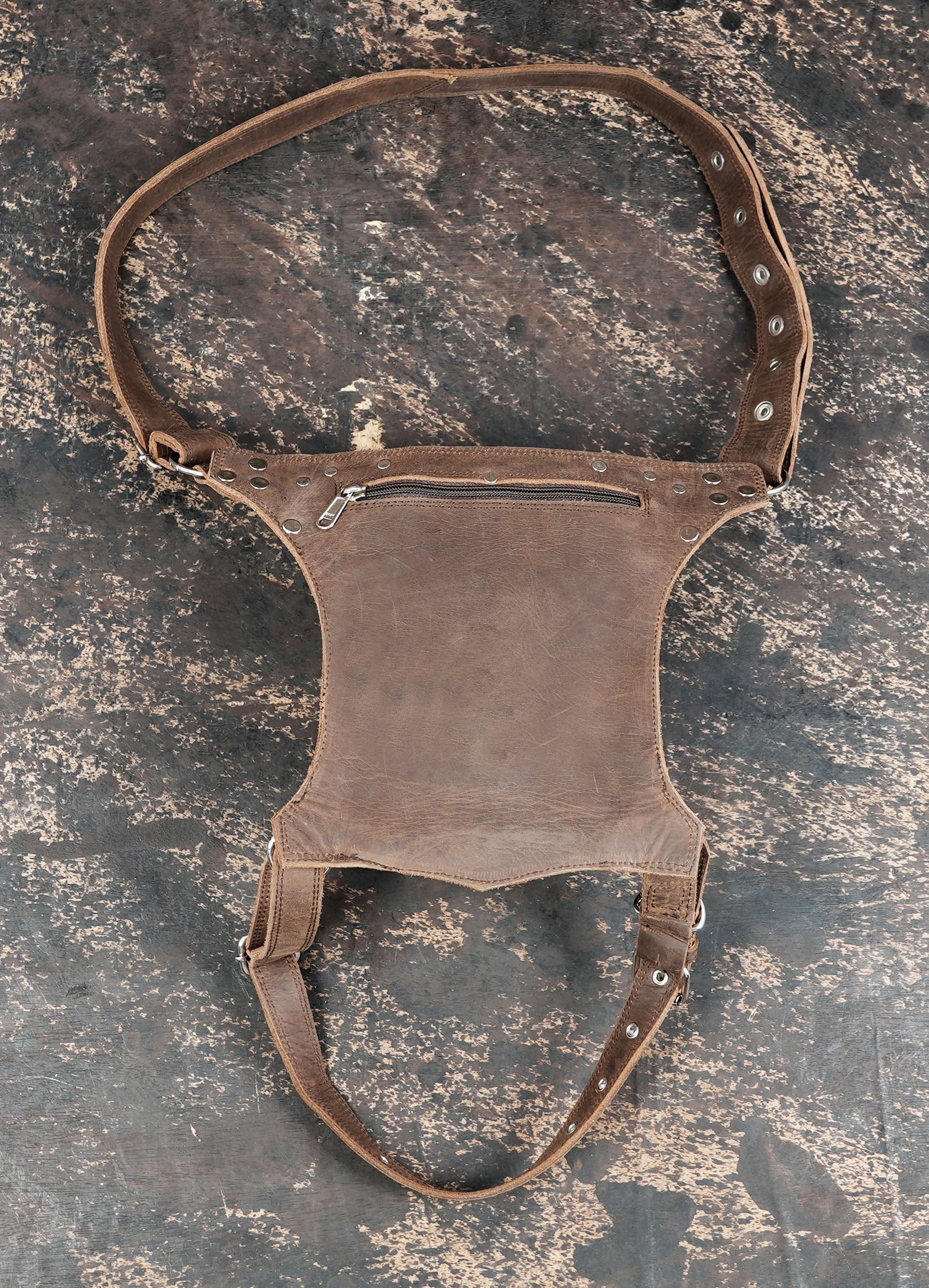 Leather waist thigh bag with layered pouch design