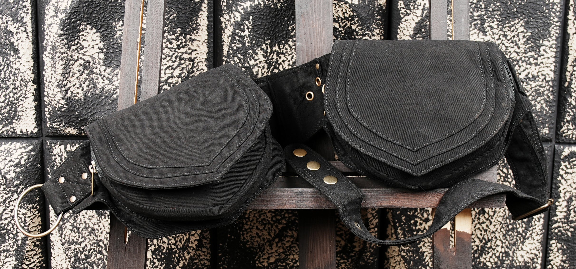 Dual pocket cotton waist belt for travel and hands free use